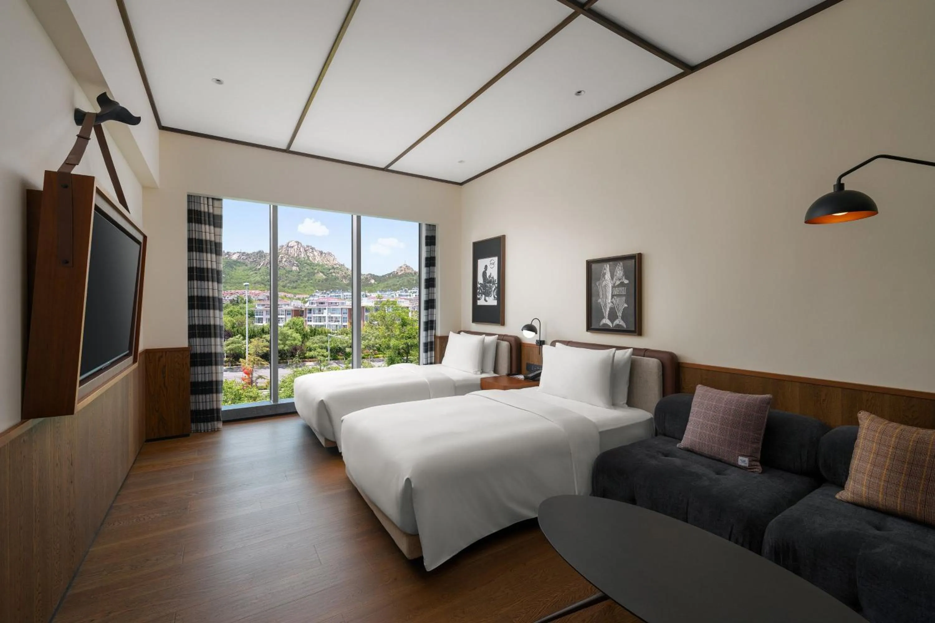 Mountain View Twin Room		 in Flow and Co. Qingdao, Autograph Collection