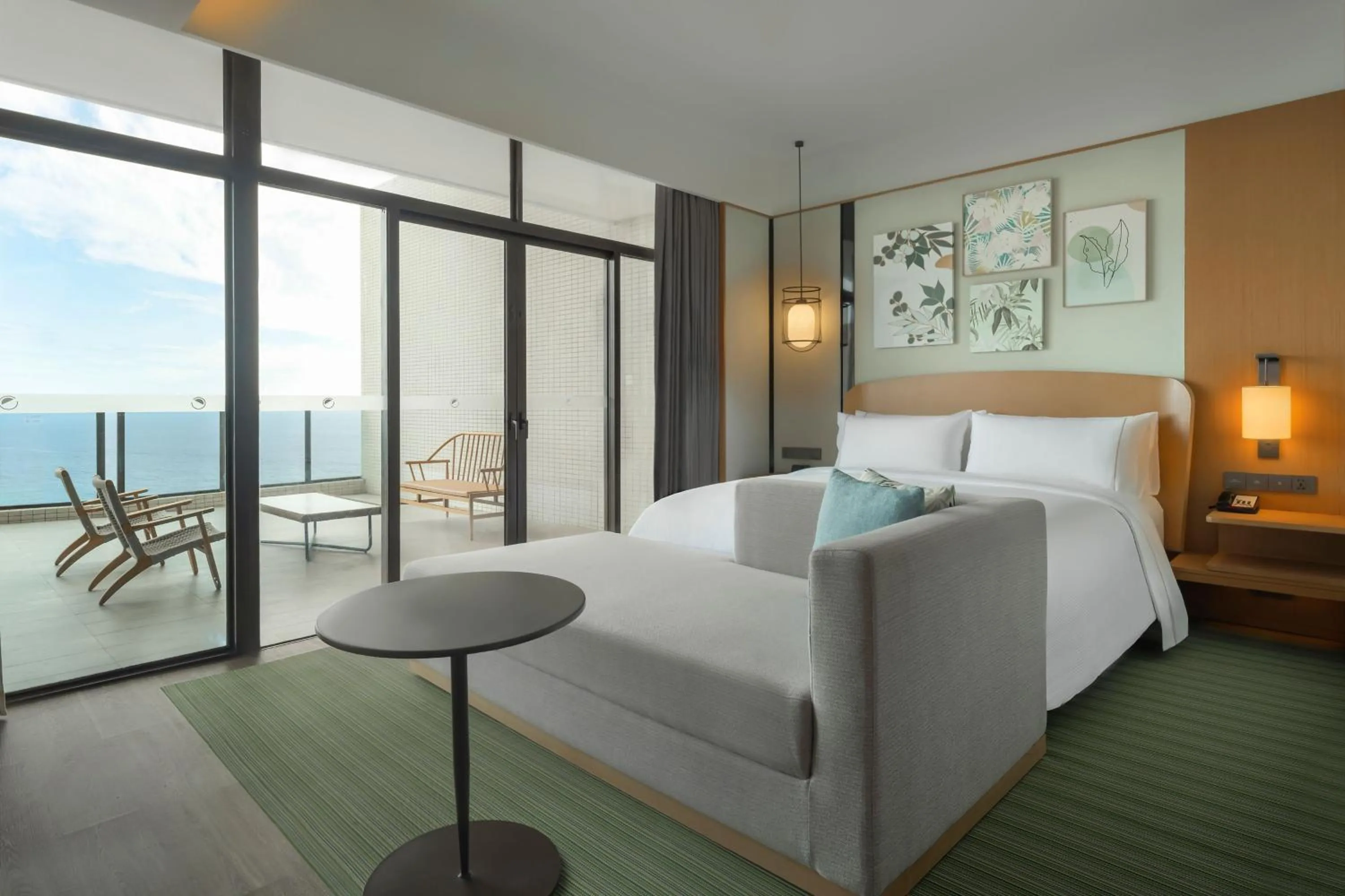 Photo of the whole room, Bed in Element Yangjiang Hailing Island