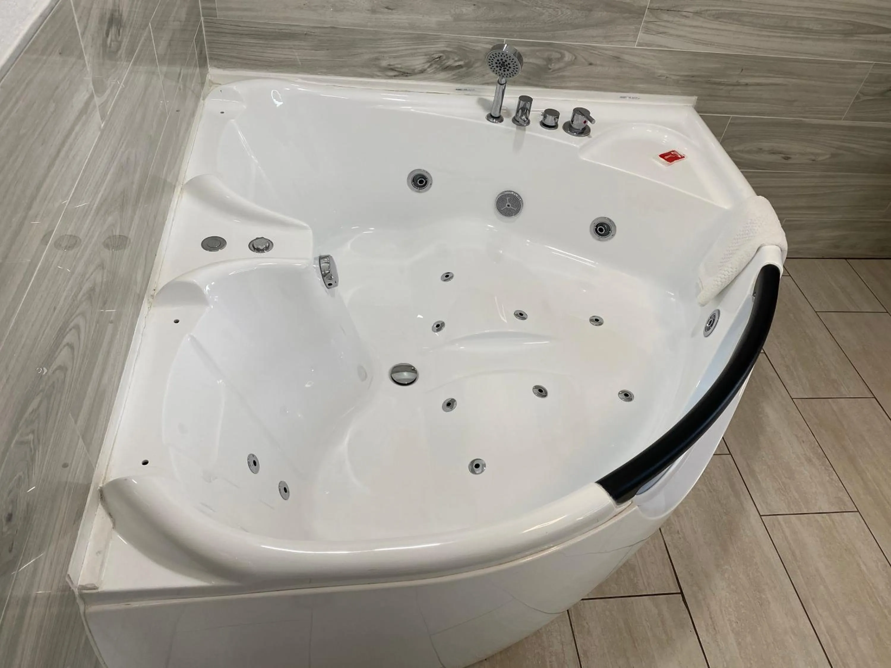 Econolodge inn & suites