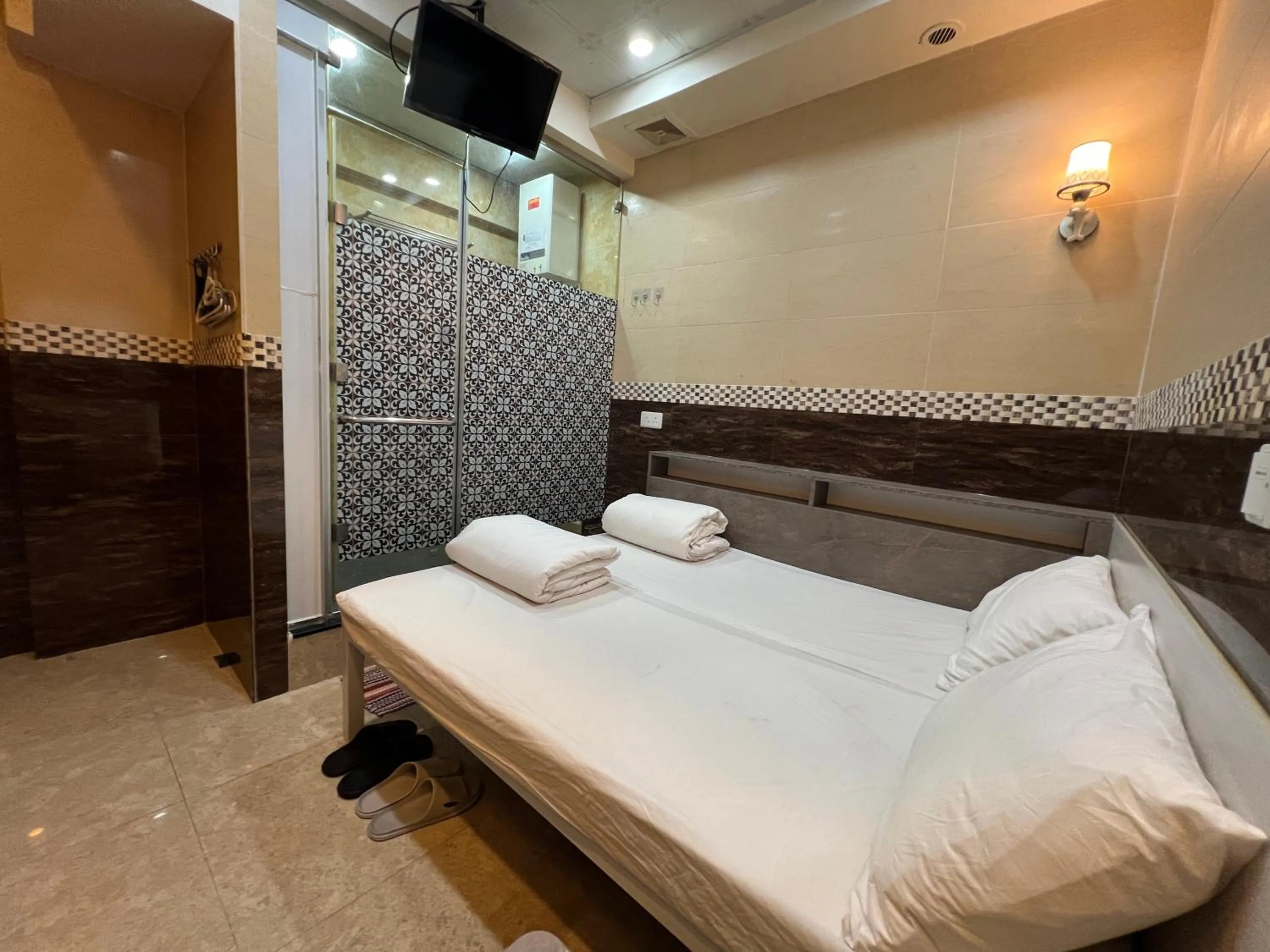 Bed in 168 Youth Hostel