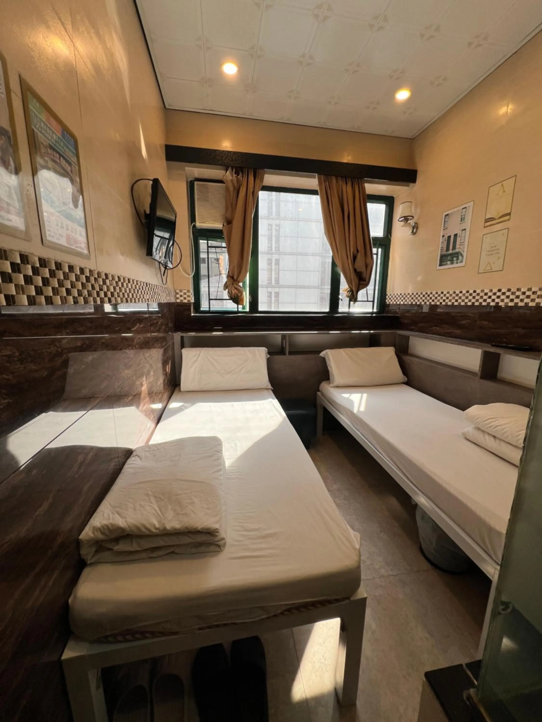 Bed in 168 Youth Hostel