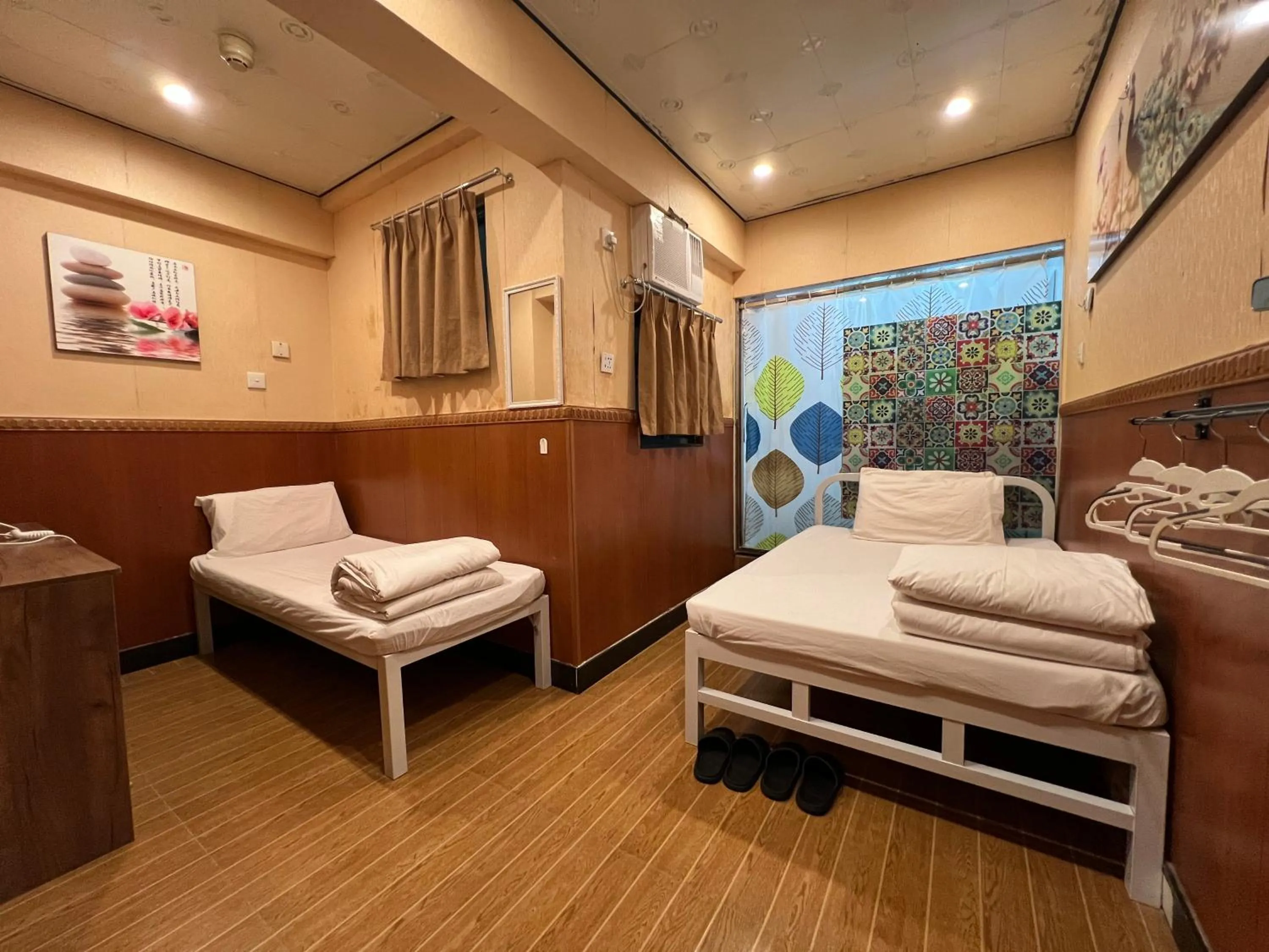 Bed in 168 Youth Hostel