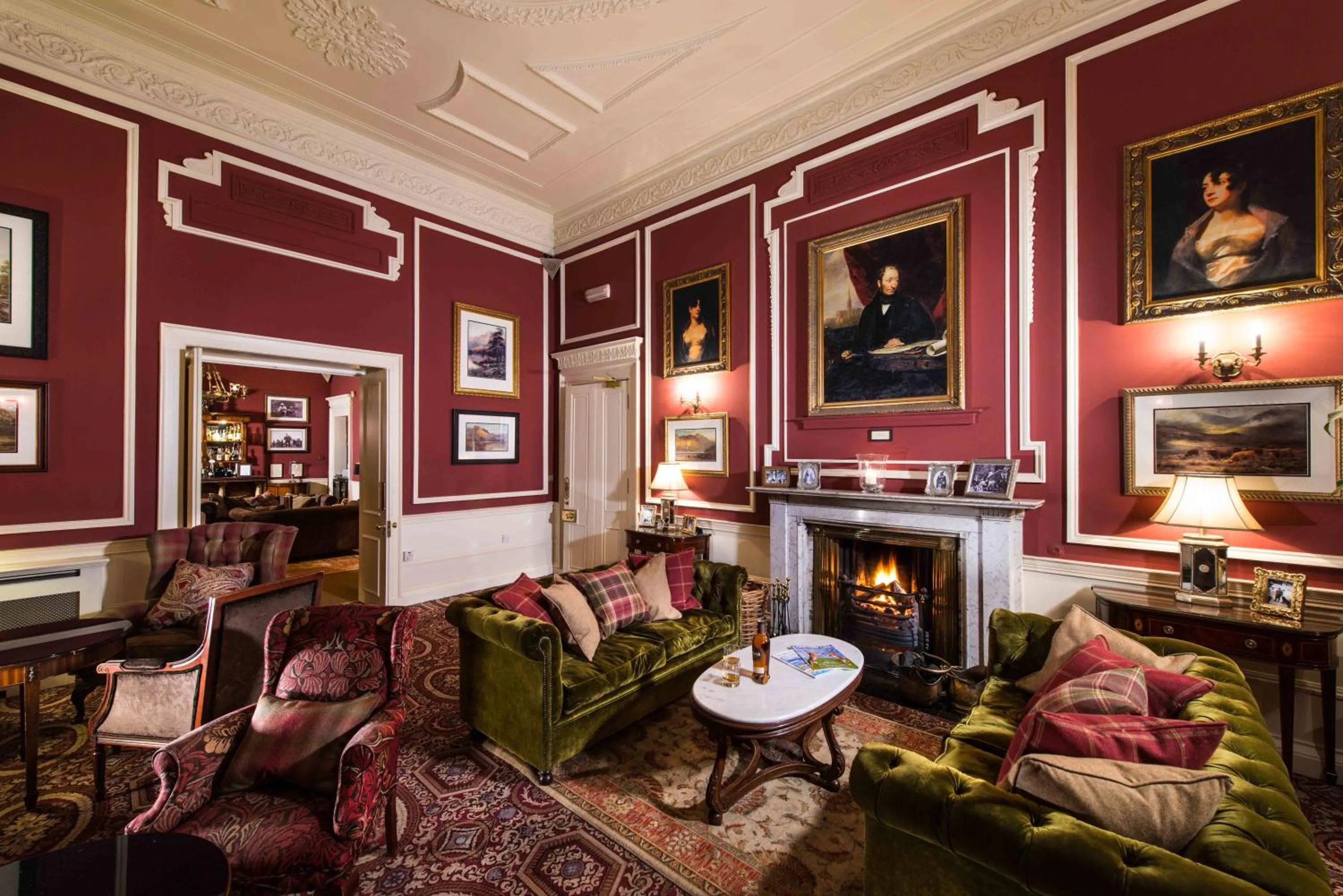 Lounge or bar in Thainstone House