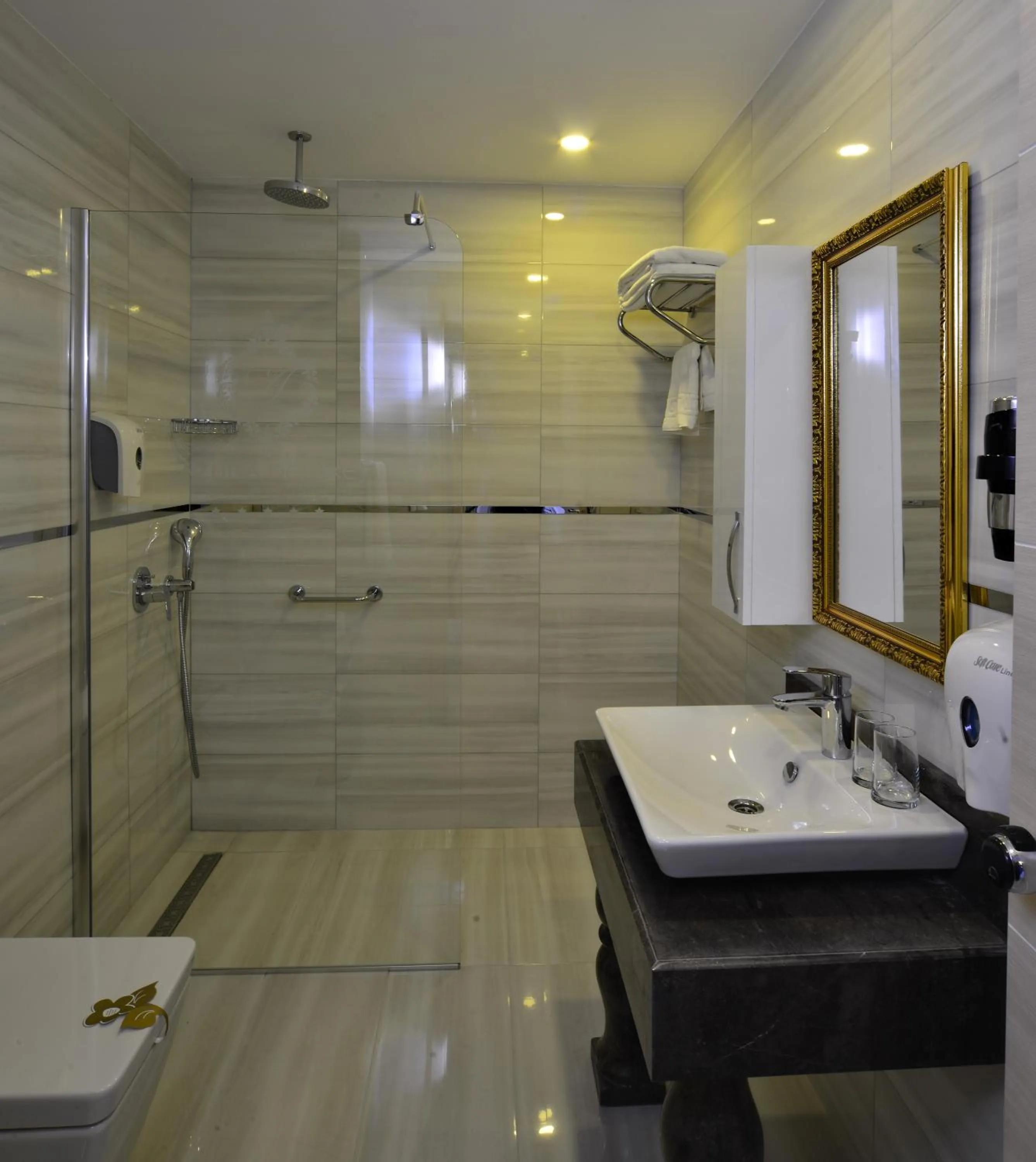Toilet in Azura Deluxe Resort & Spa - Ultra All Inclusive