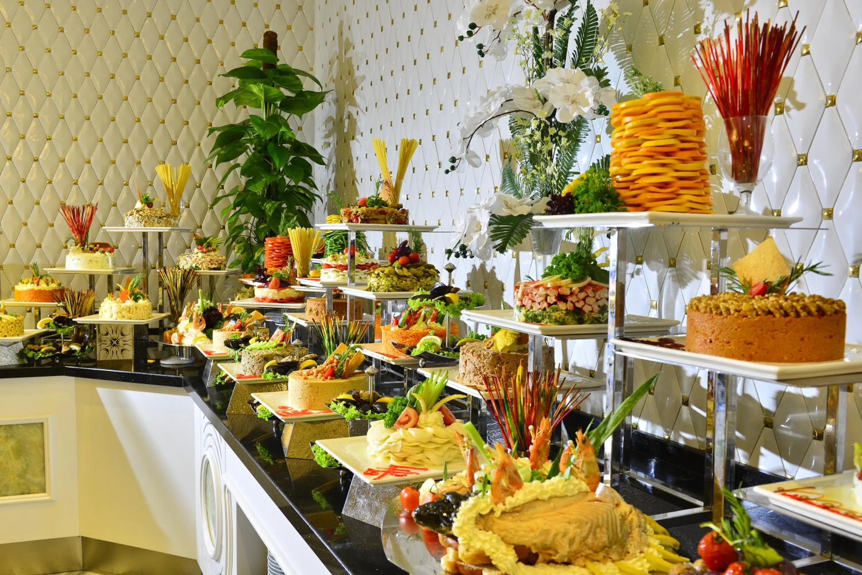 Food and drinks in Azura Deluxe Resort & Spa - Ultra All Inclusive