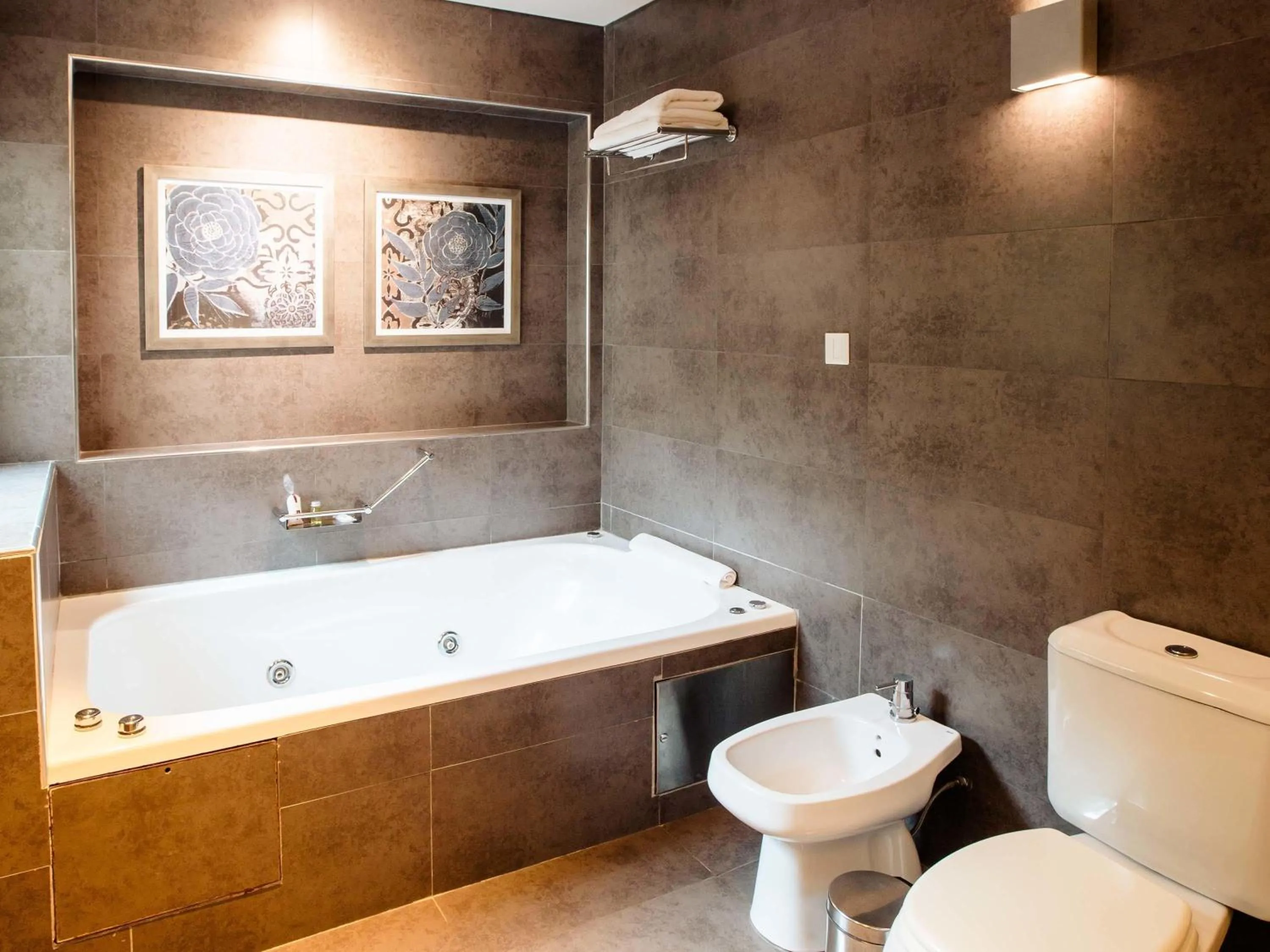 Bedroom in Mercure Iguazu Hotel Iru