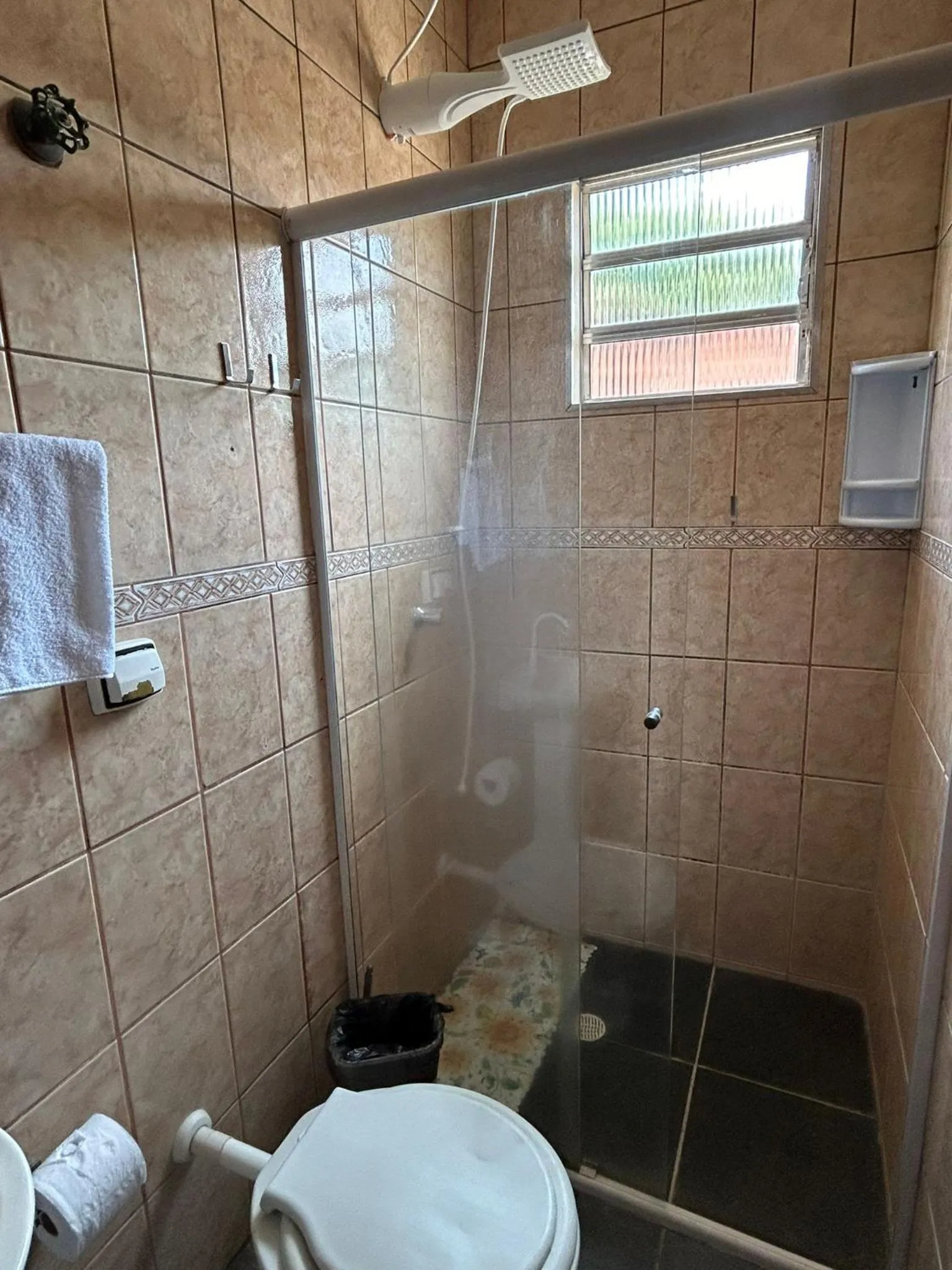 Bathroom in Pousada e Restaurante Frente Mar H Guarujá