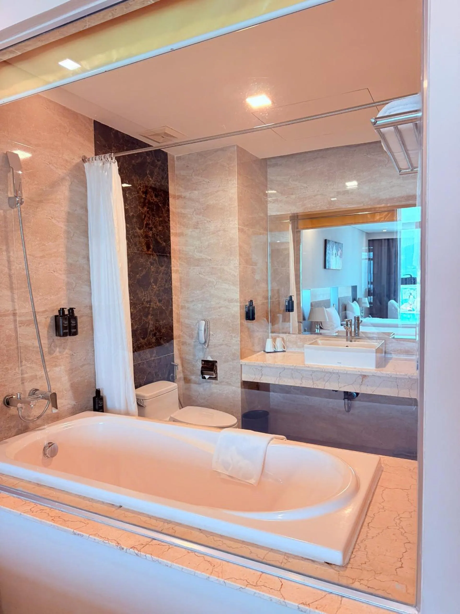 Muong Thanh Luxury Nha Trang Hotel