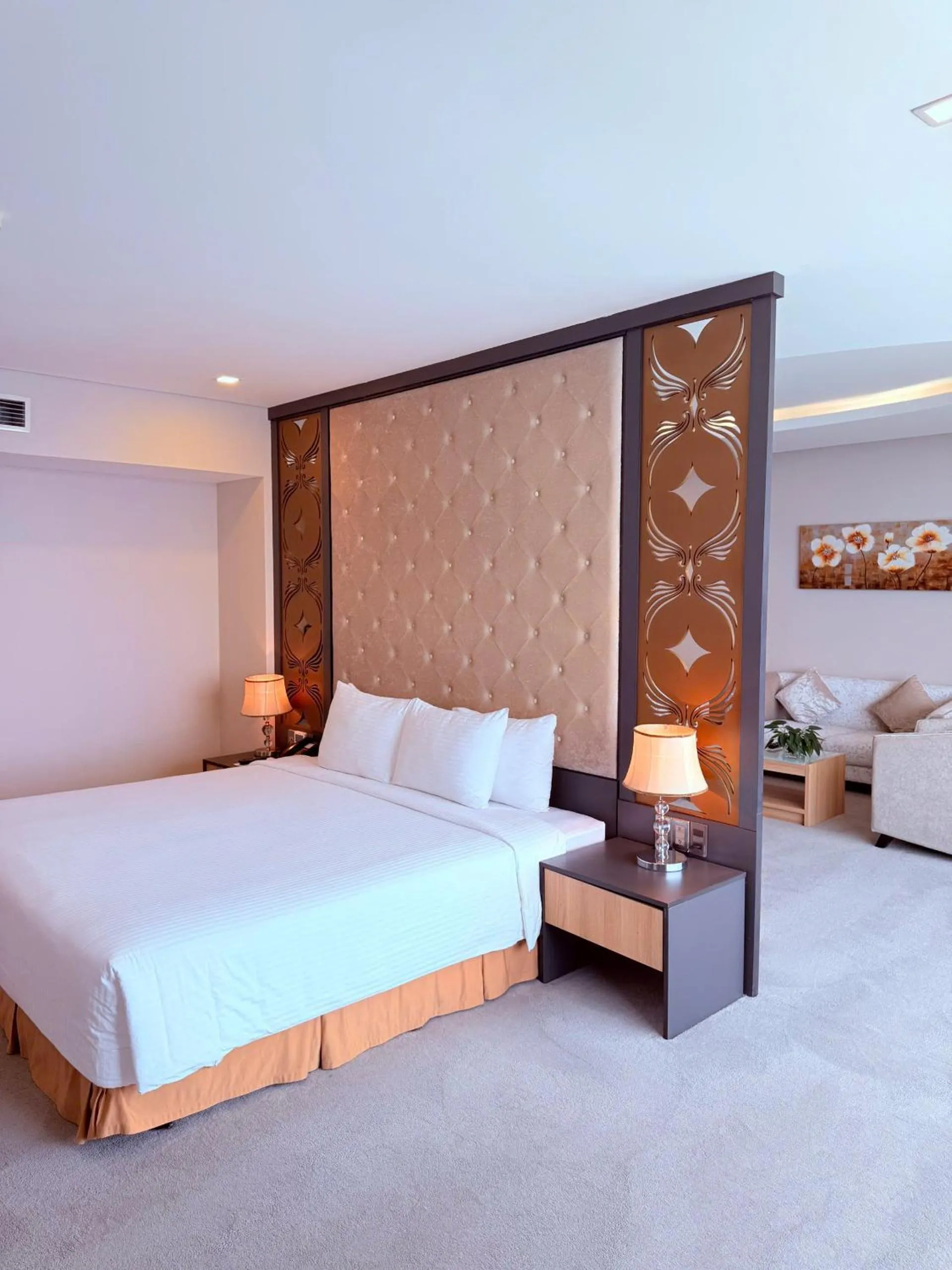 Bed in Muong Thanh Luxury Nha Trang Hotel