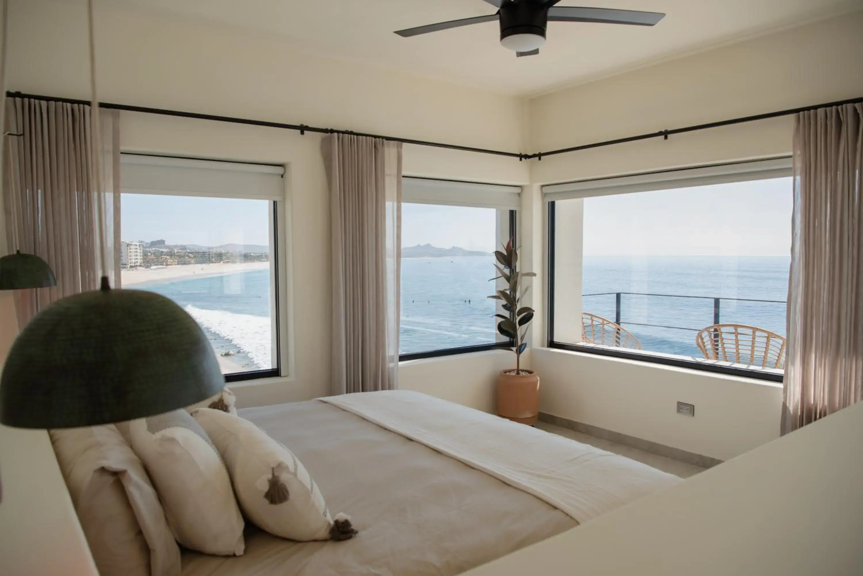 Deluxe Suite with Sea View in Cabo Break Hotel Deluxe Suite with Sea View in Cabo Break Hotel