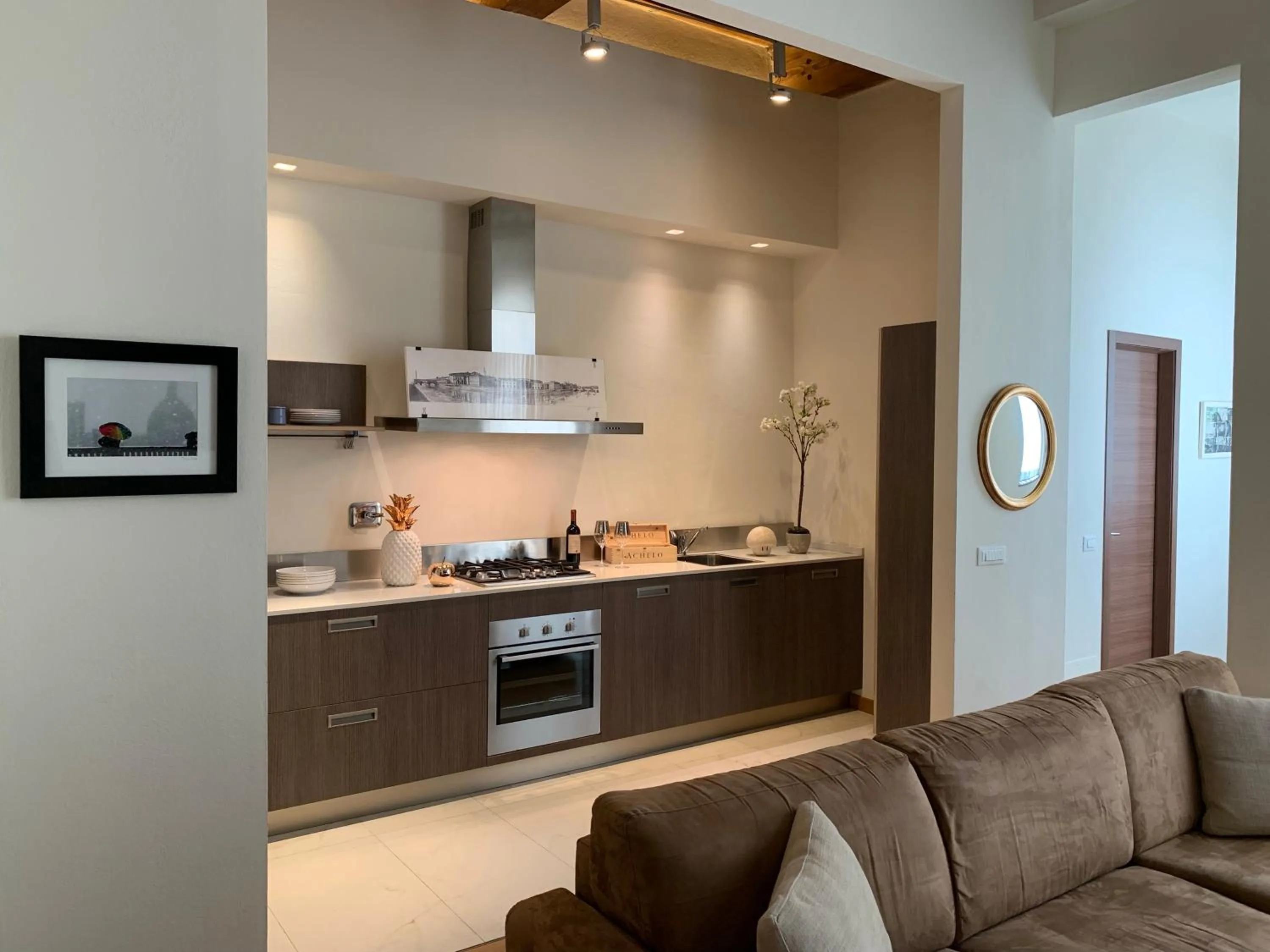 kitchen in Florence Art Apartments