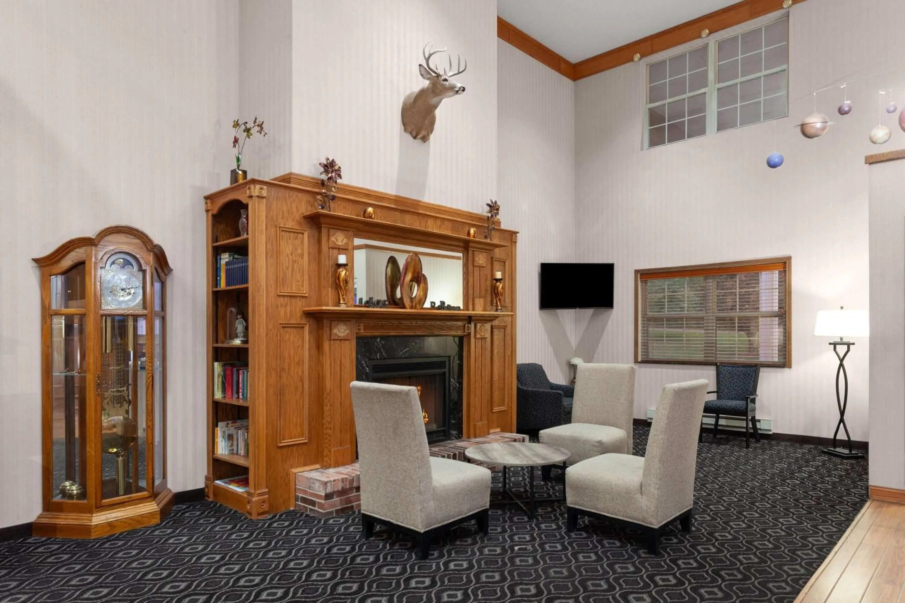 Lobby or reception in Baymont by Wyndham Chester IL