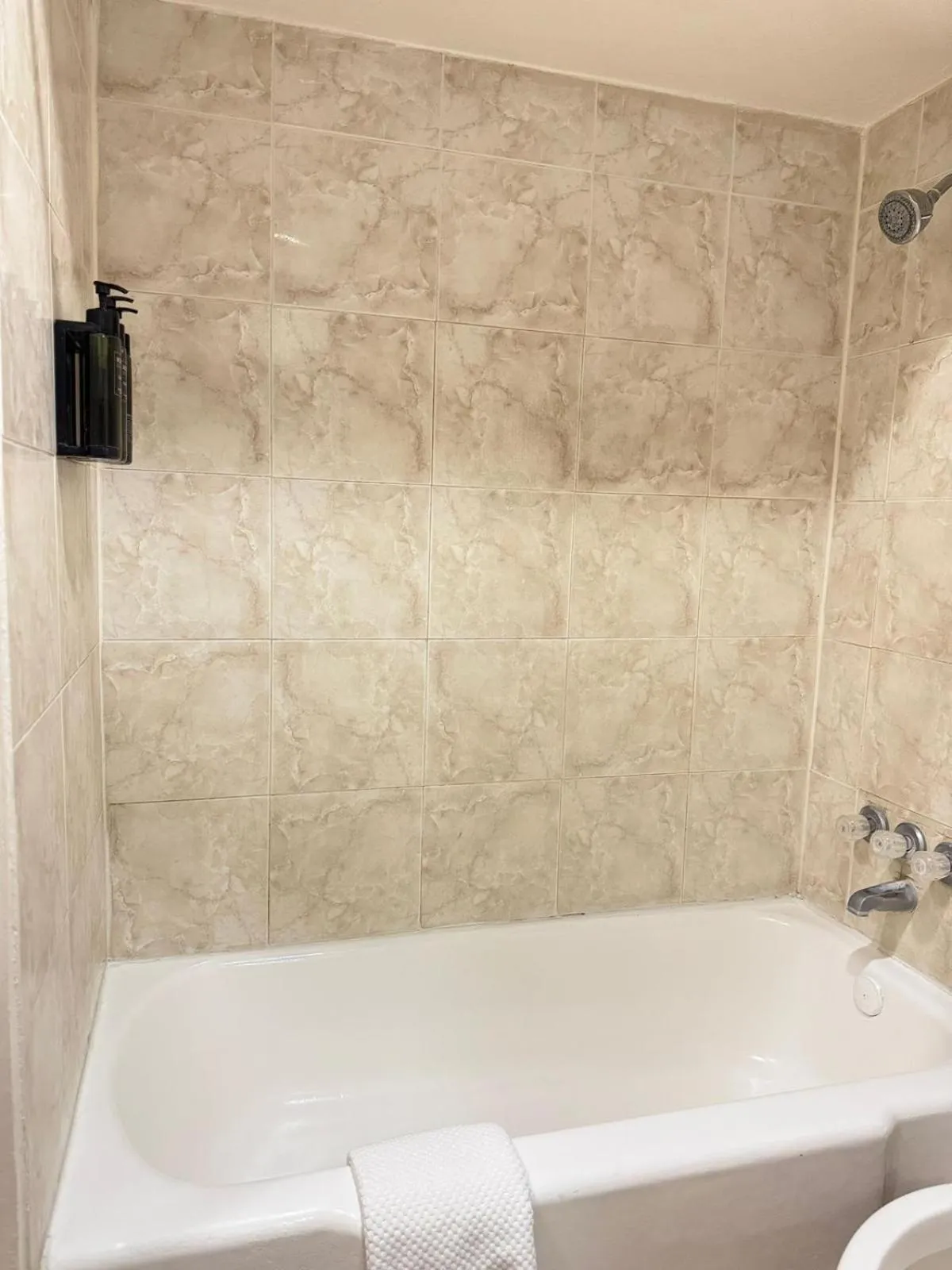 Bed in Alien Residence Inn