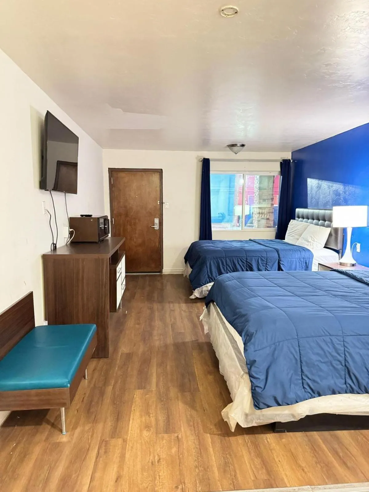 Bed in Alien Residence Inn