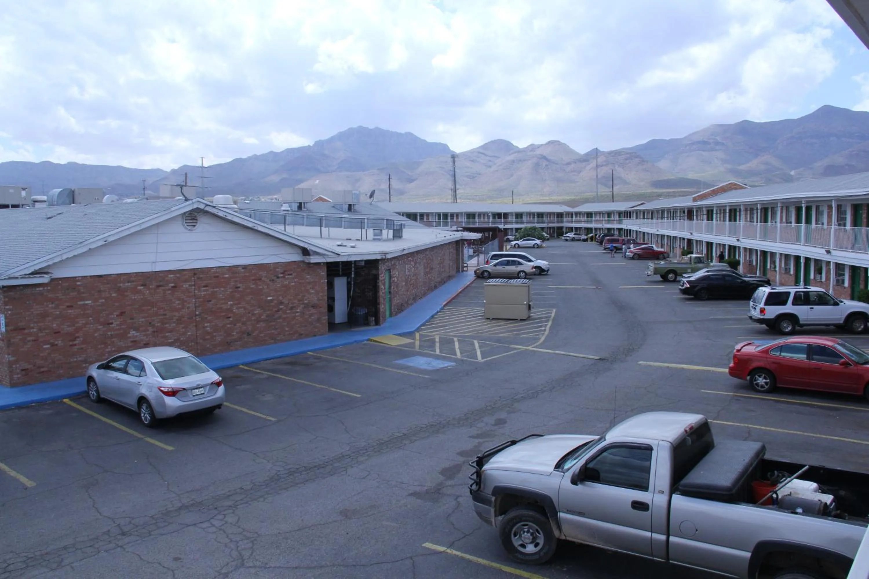 Balcony/Terrace in Super Lodge Motel El Paso
