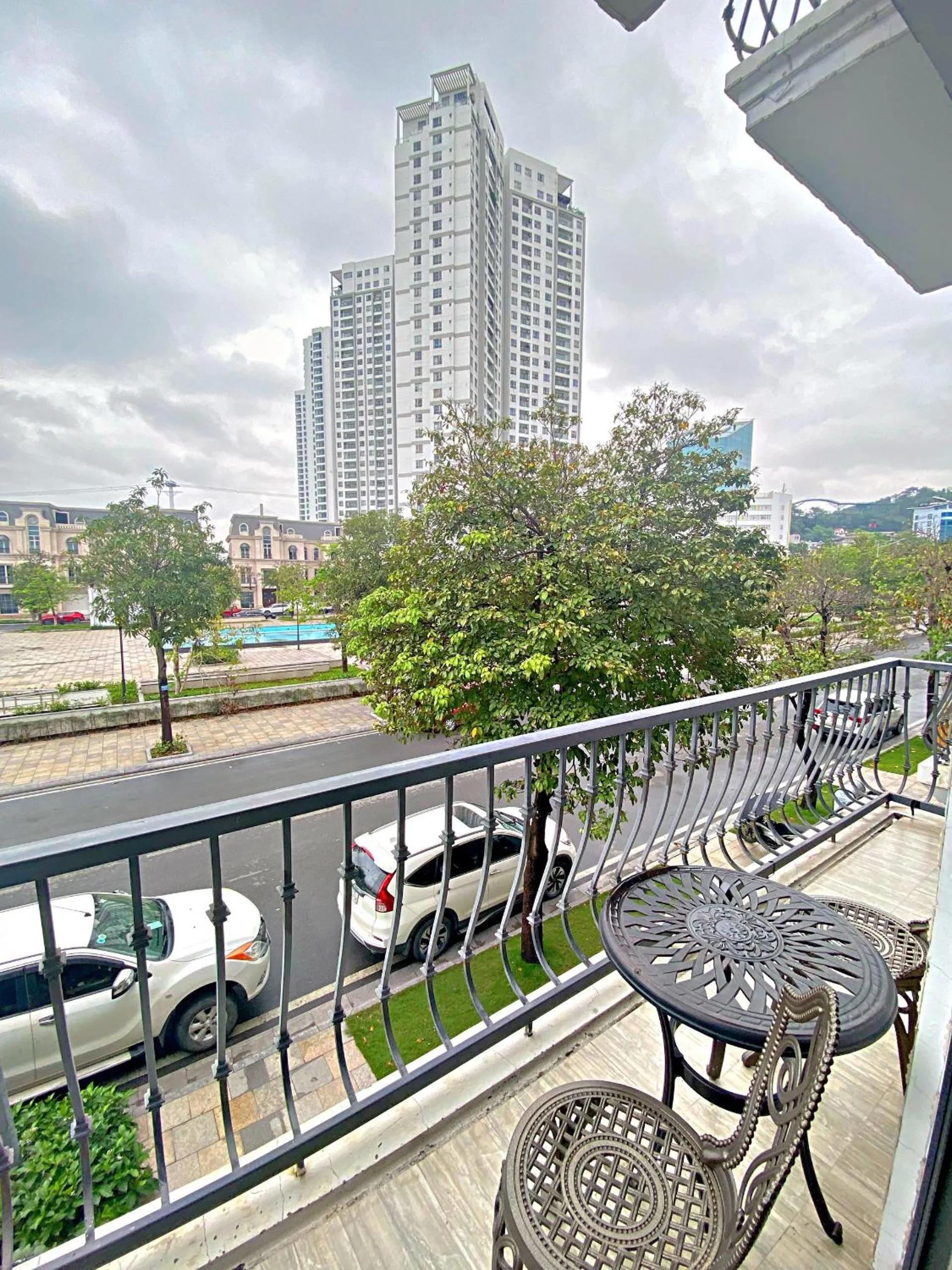 Property building in Blue Diamond Hotel