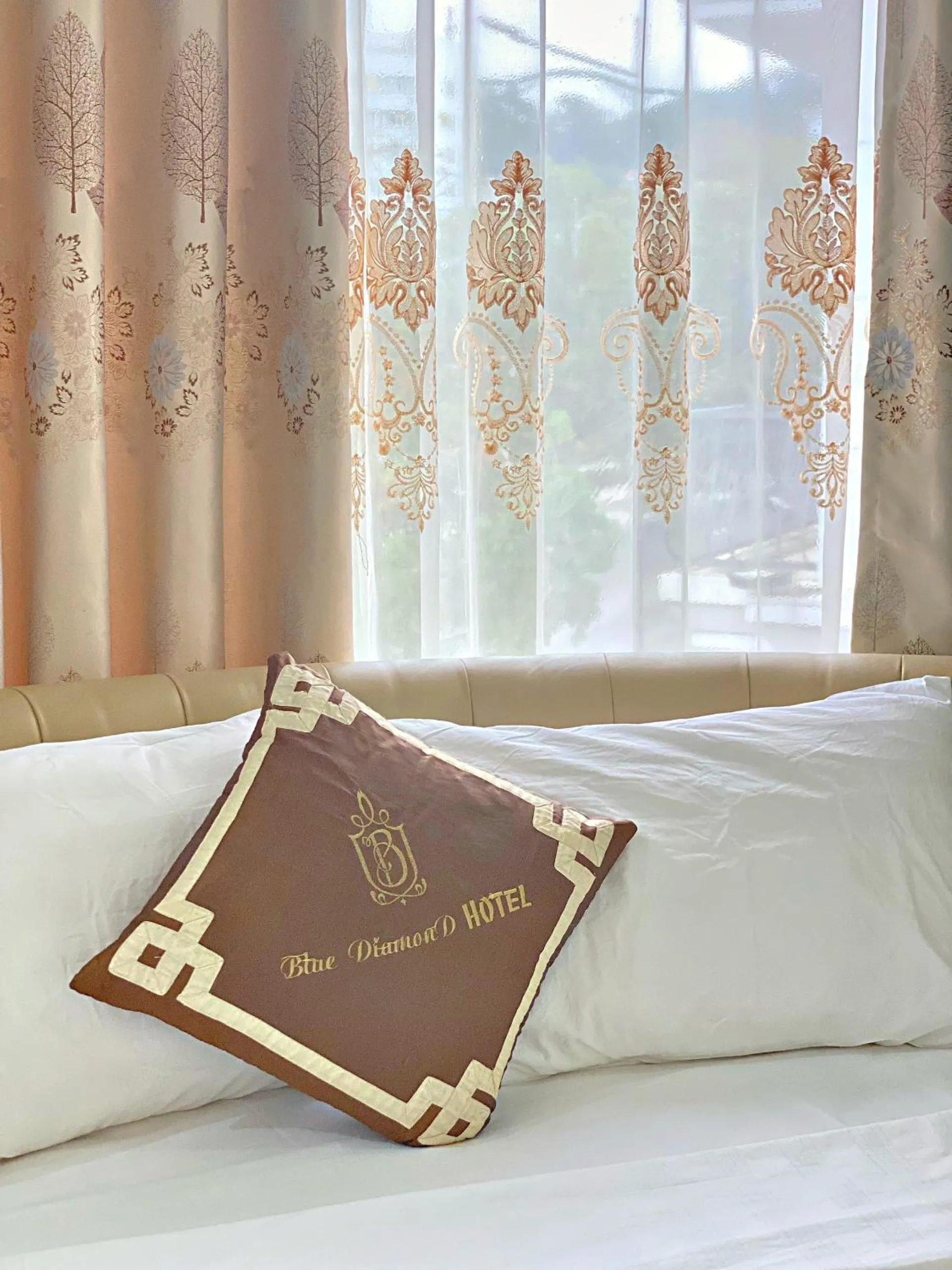 Property building, Bed in Blue Diamond Hotel