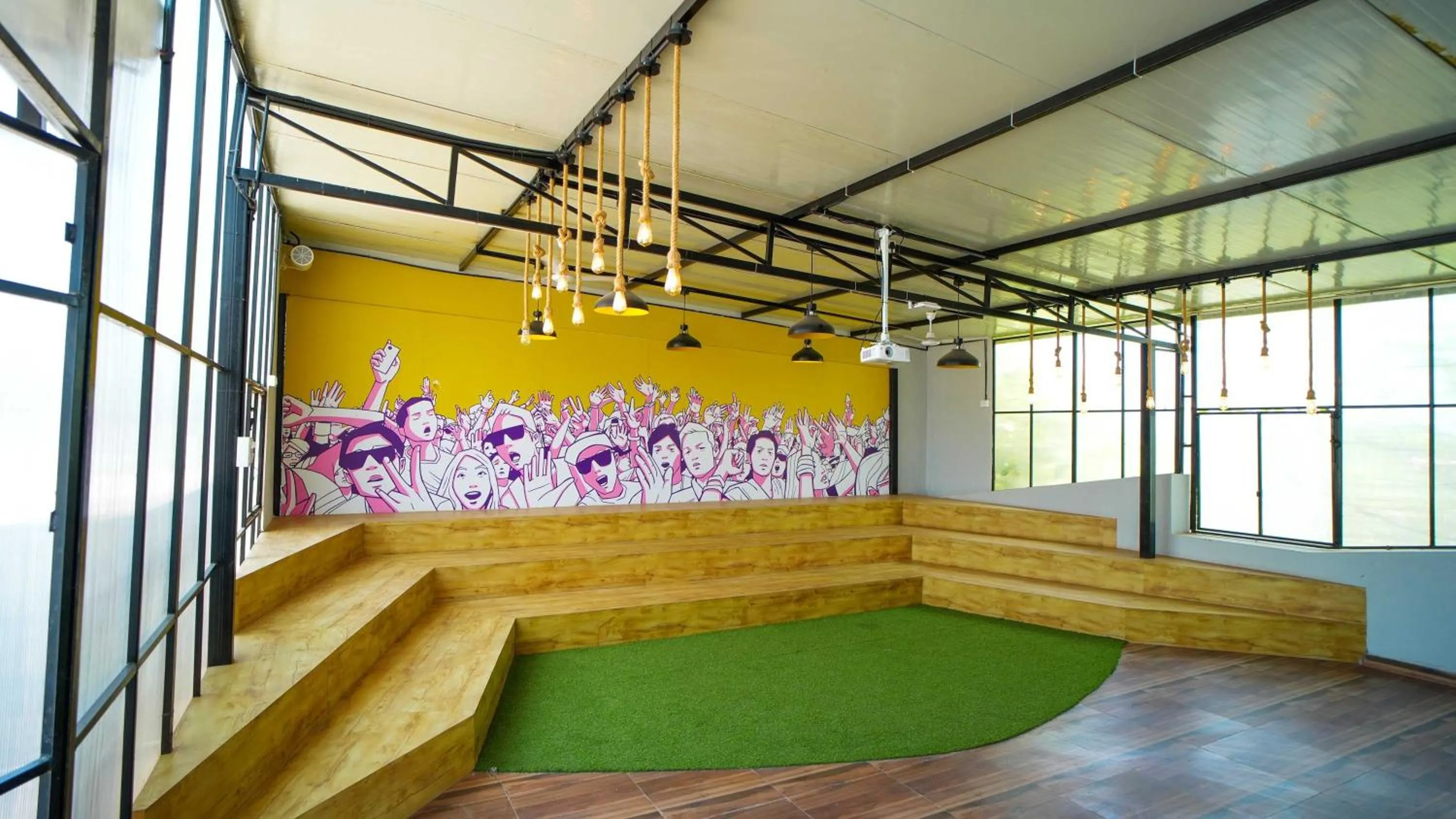 Entertainment in Hotel O by OYO Local Square Manyata