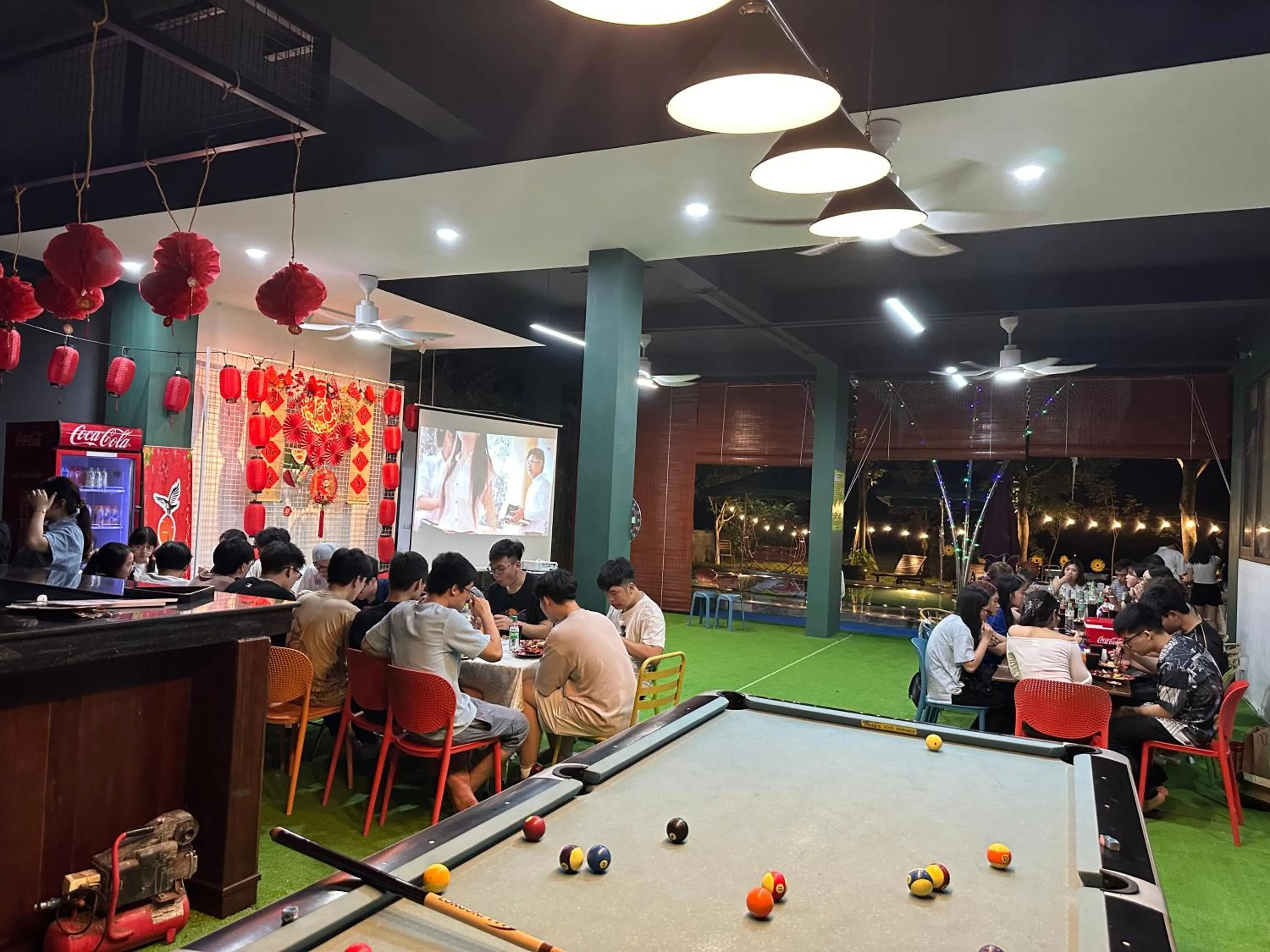 Billiard in King Bavi Resort