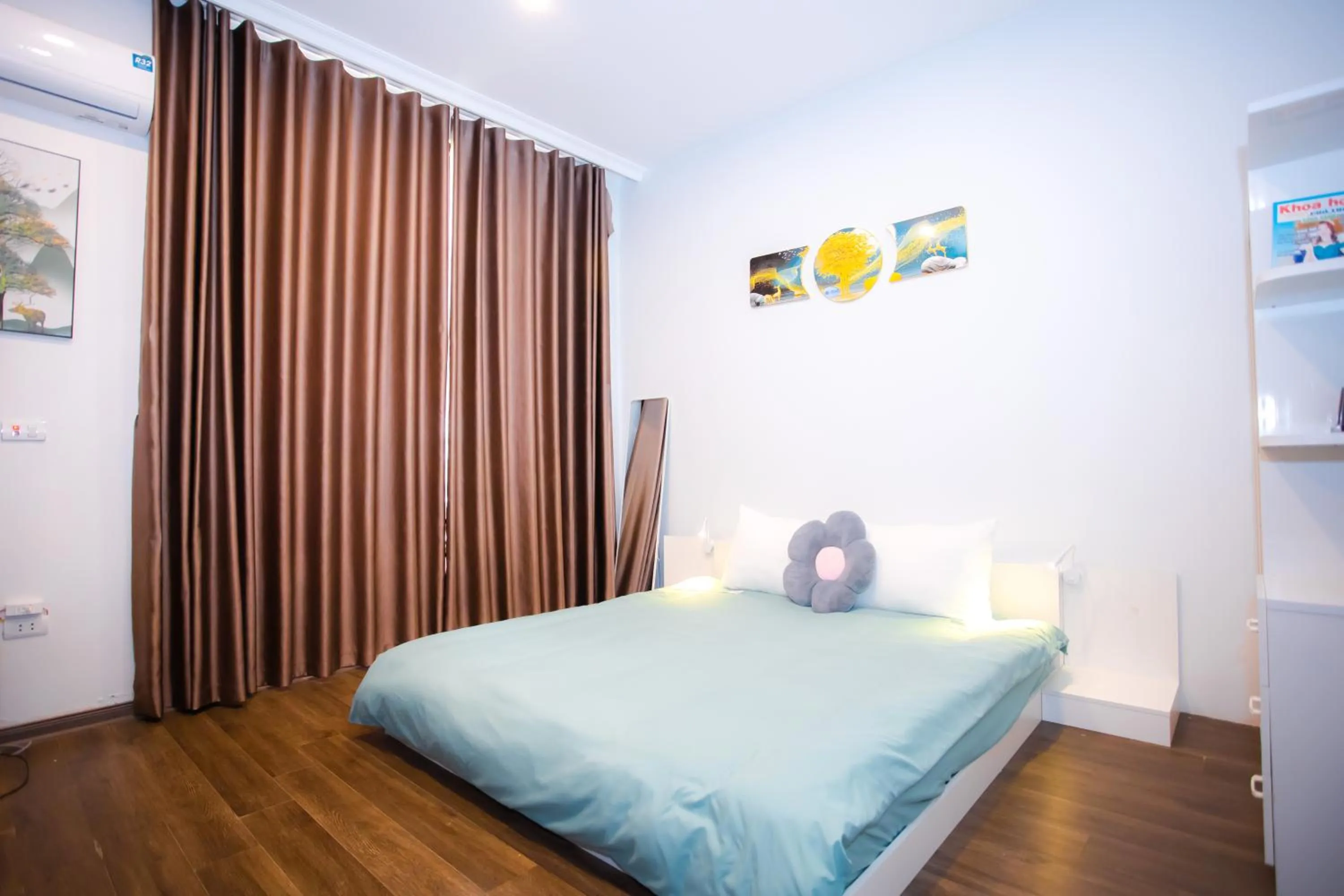 Bed in King Bavi Resort