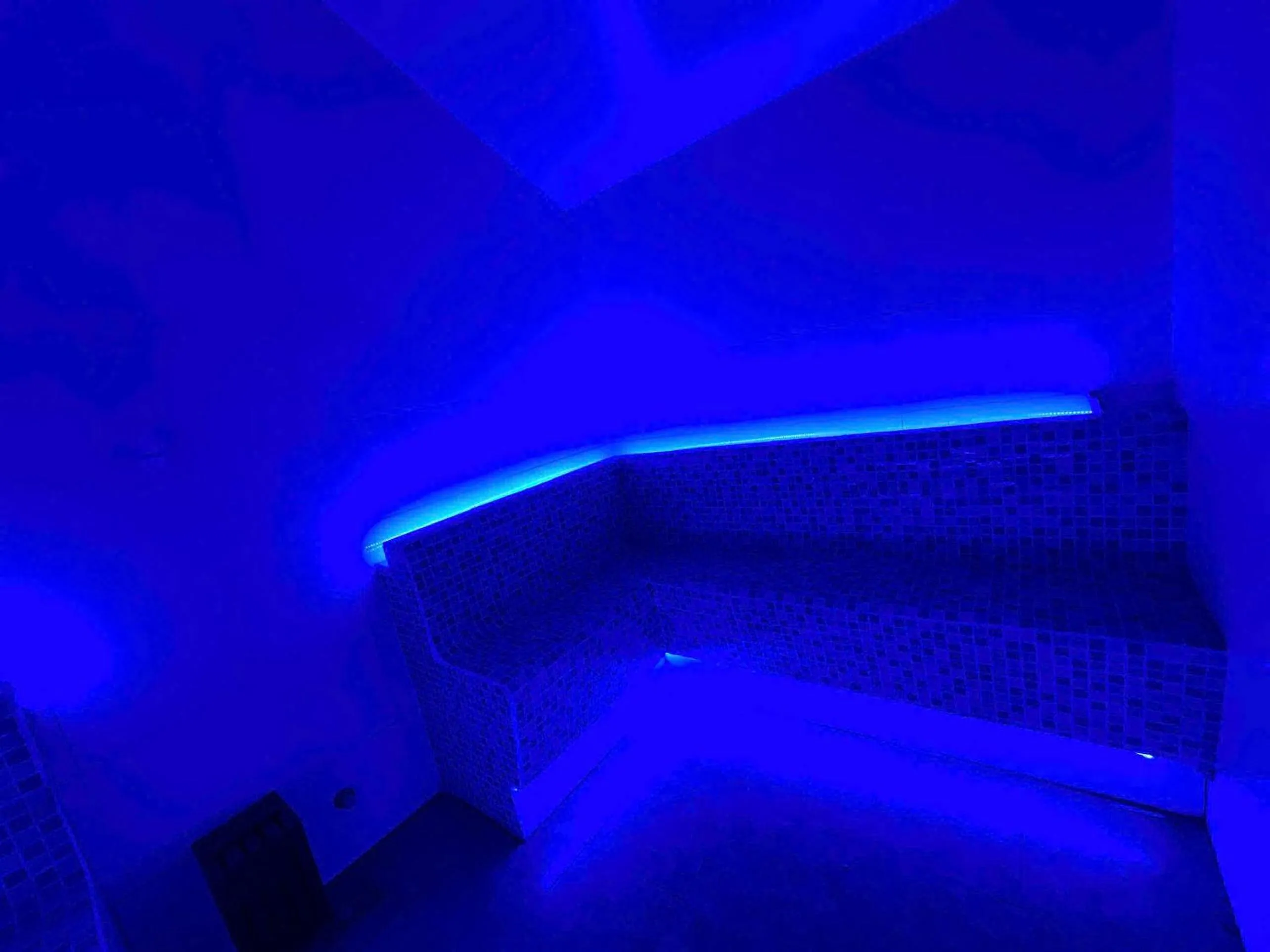 Sauna in King Bavi Resort