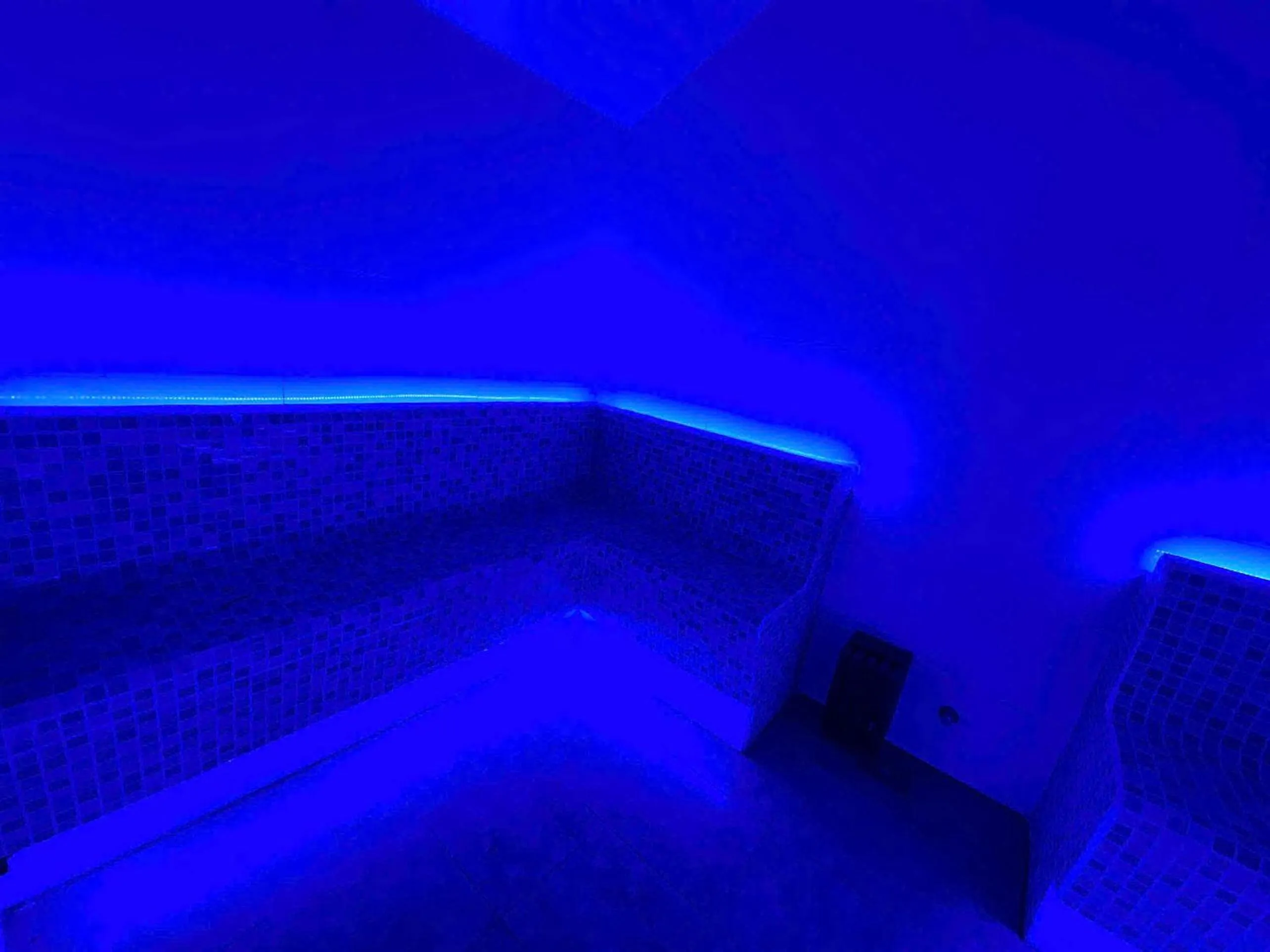 Sauna in King Bavi Resort