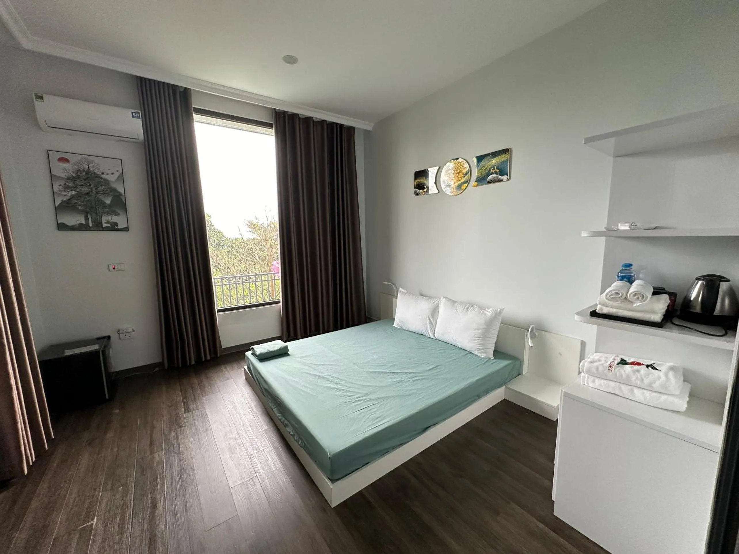 Bed in King Bavi Resort