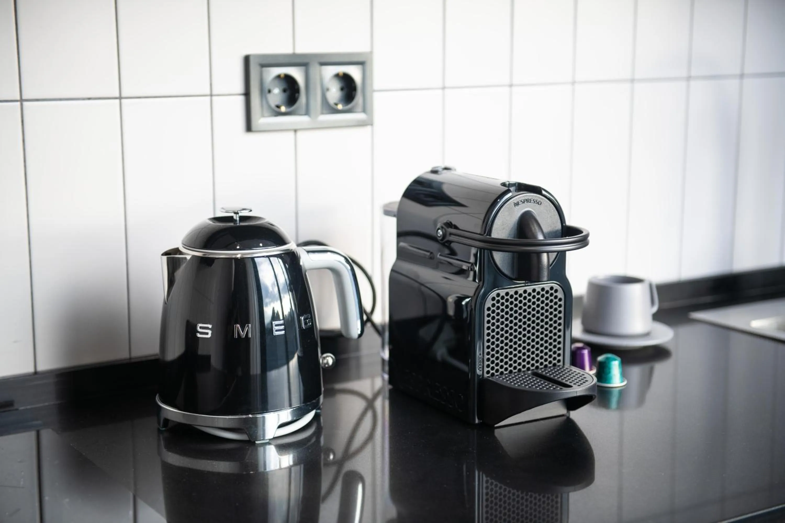 Coffee/tea facilities in Qstay Gratus Tbilisi