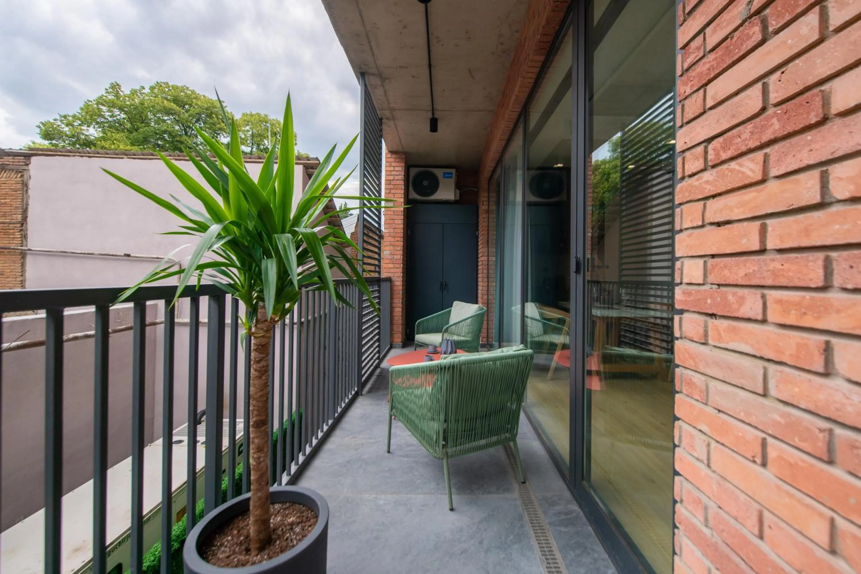 Qstay Gratus Tbilisi