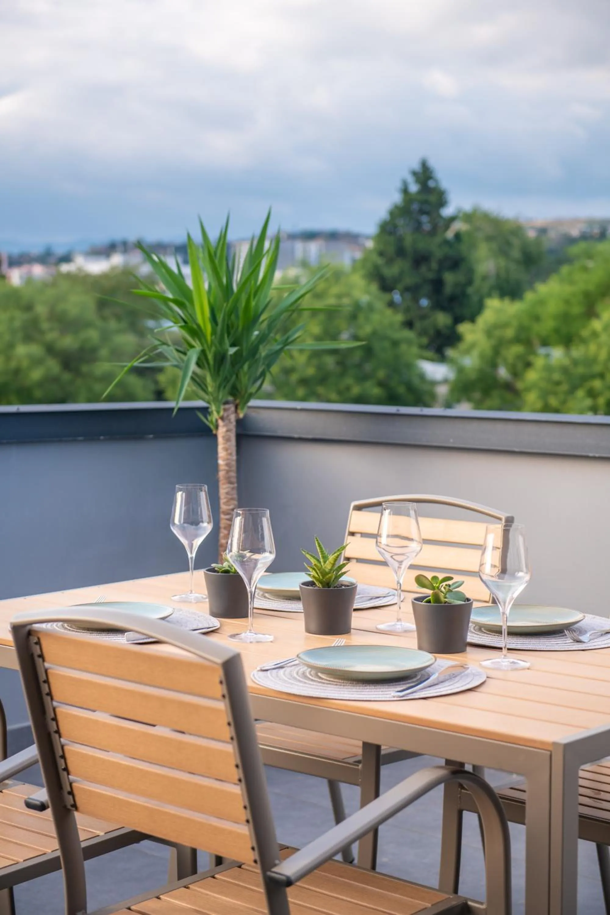 Qstay Gratus Tbilisi