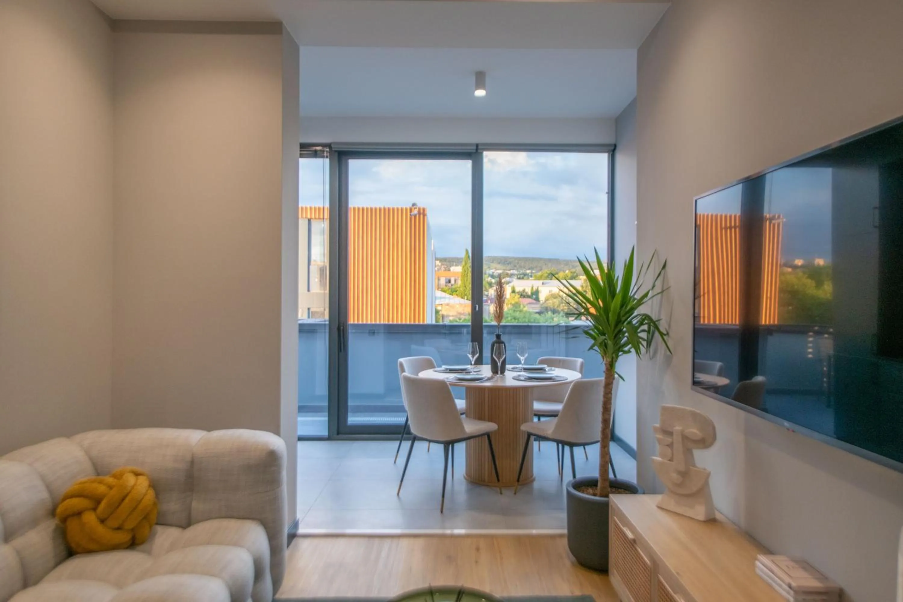 Qstay Gratus Tbilisi