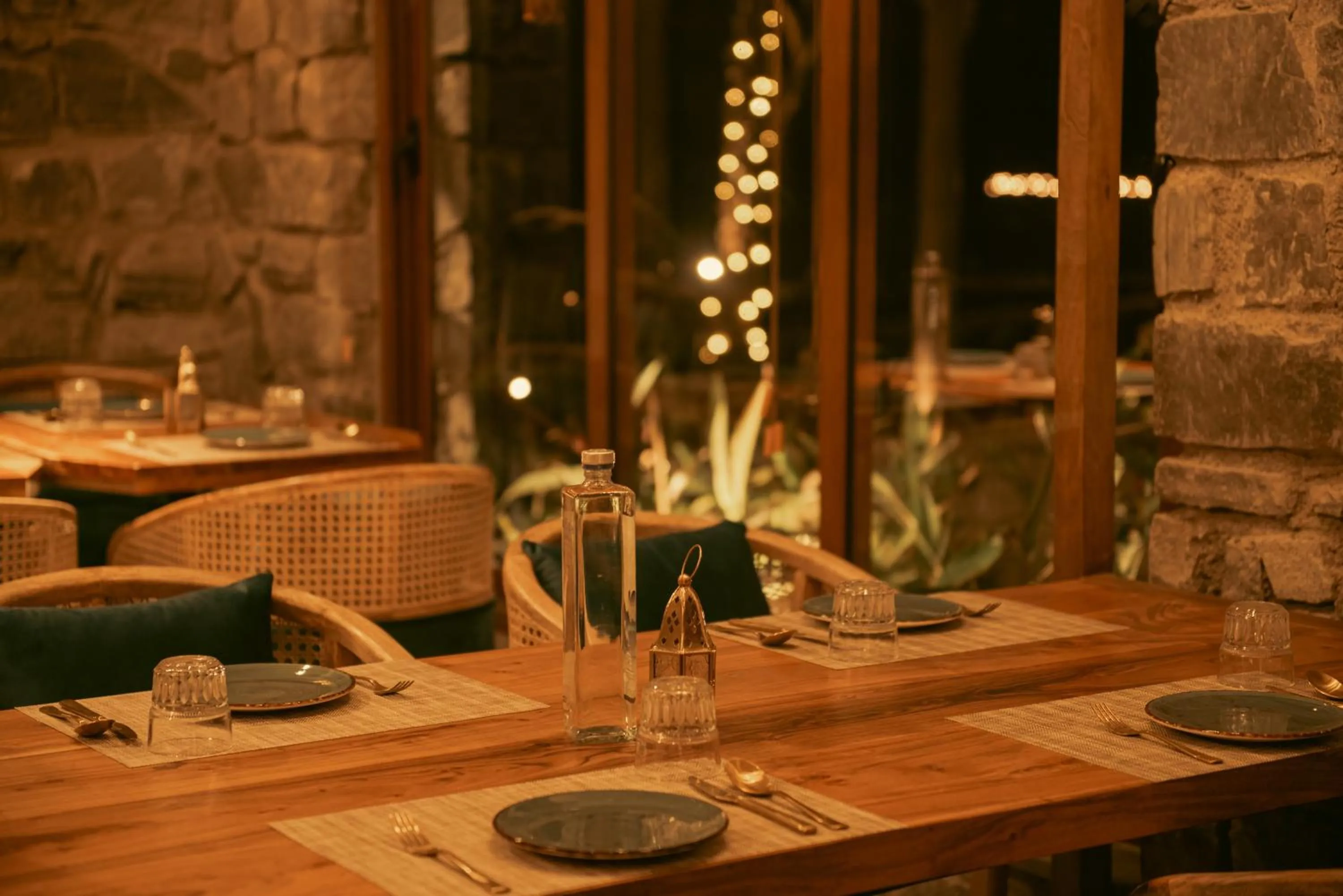 Restaurant/places to eat in Sangam Farms