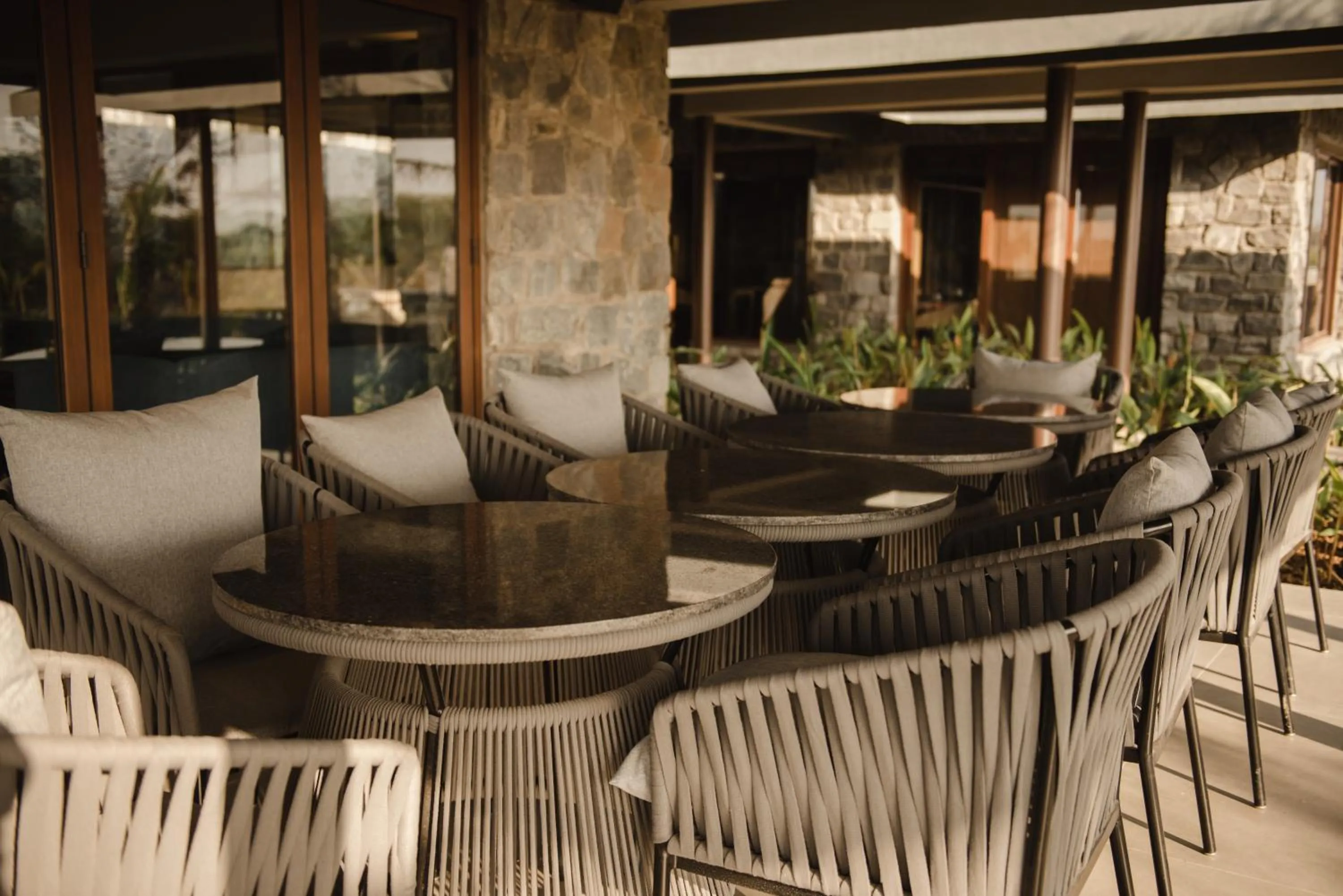 Restaurant/places to eat in Sangam Farms