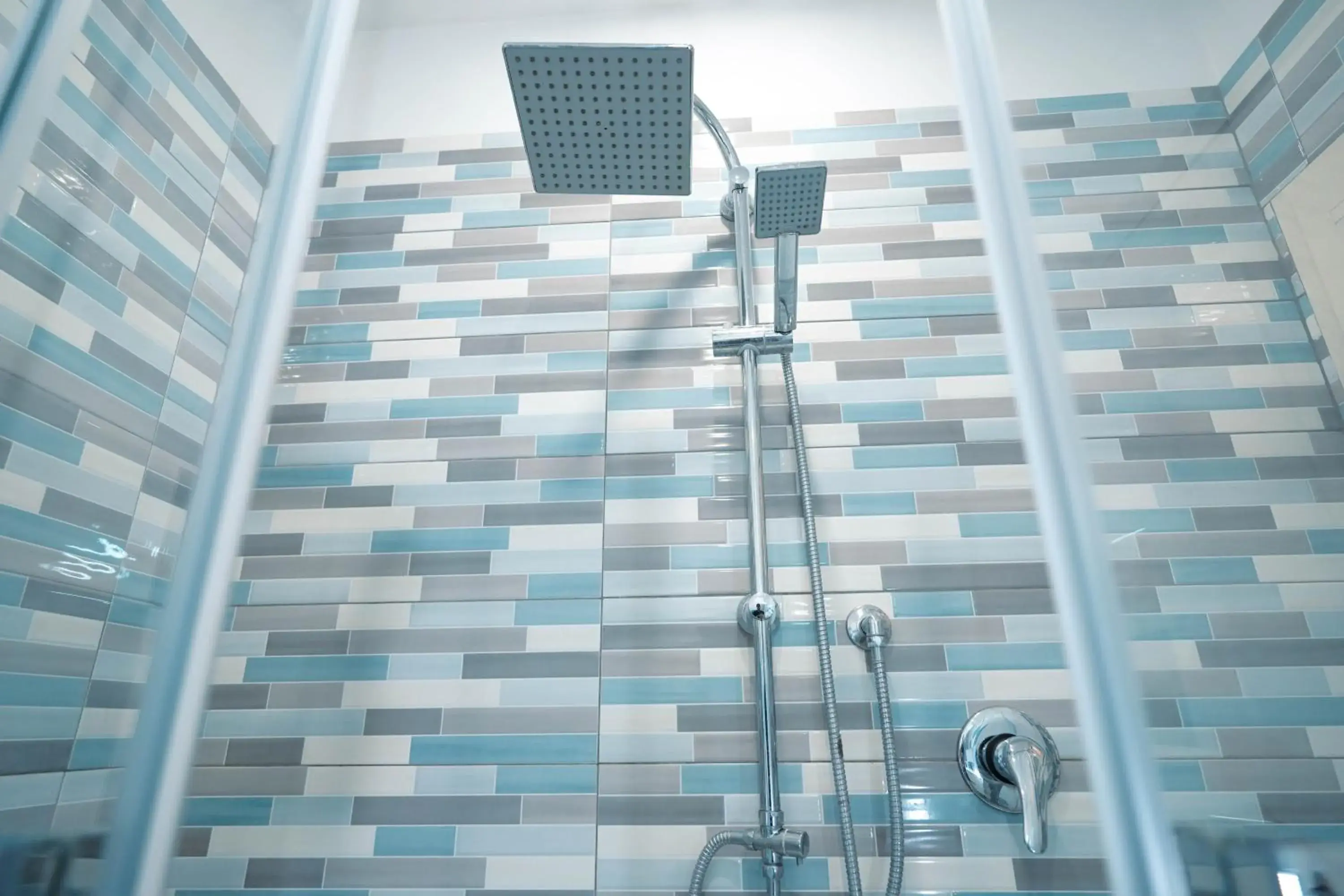 Triple Room with Private Bathroom in Salotto Tiburtino Triple Room with Private Bathroom in Salotto Tiburtino