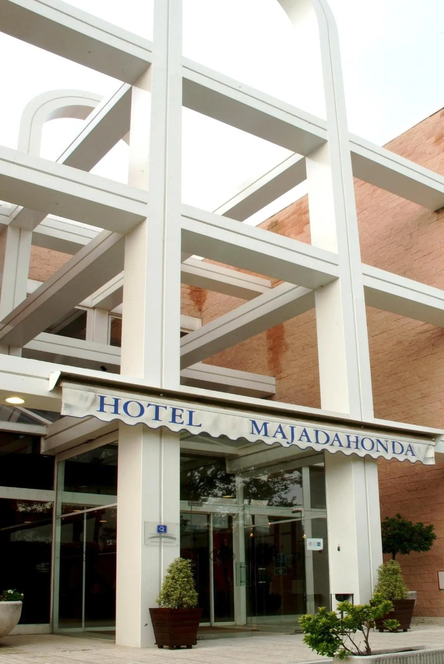 Facade/entrance in Hotel Majadahonda