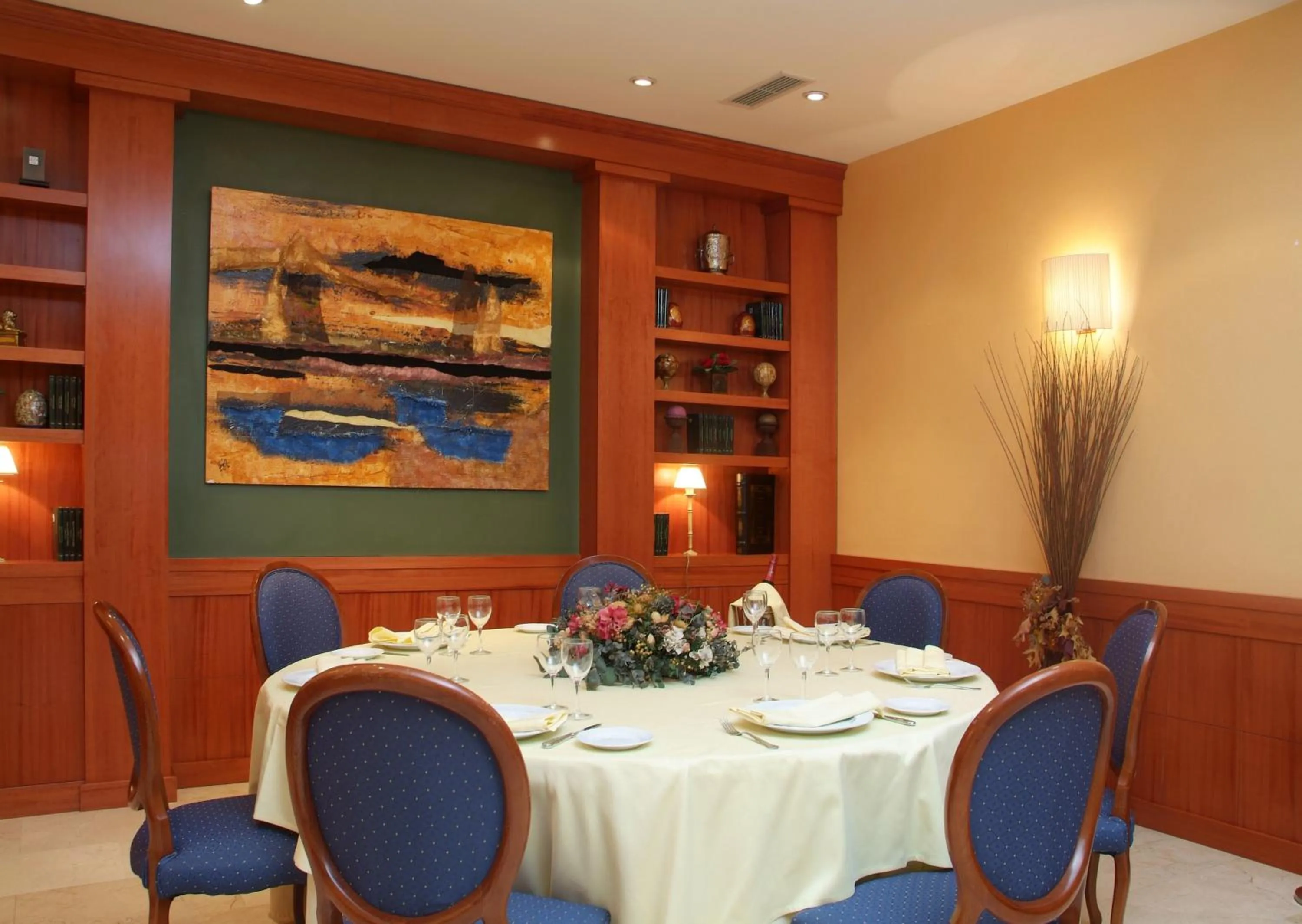 Restaurant/places to eat in Hotel Majadahonda