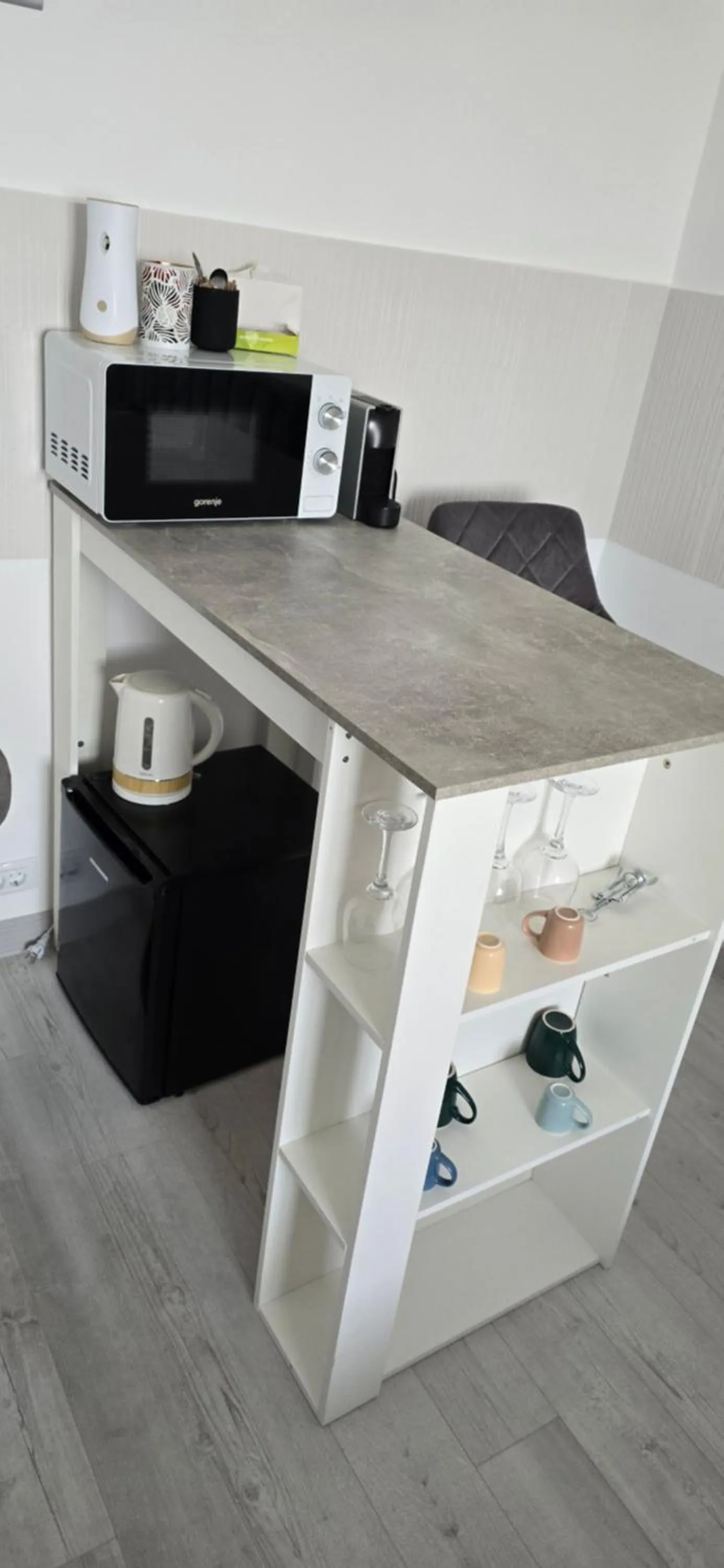 Kitchen or kitchenette in Camera de Inchiriat in Rin Grand Hotel