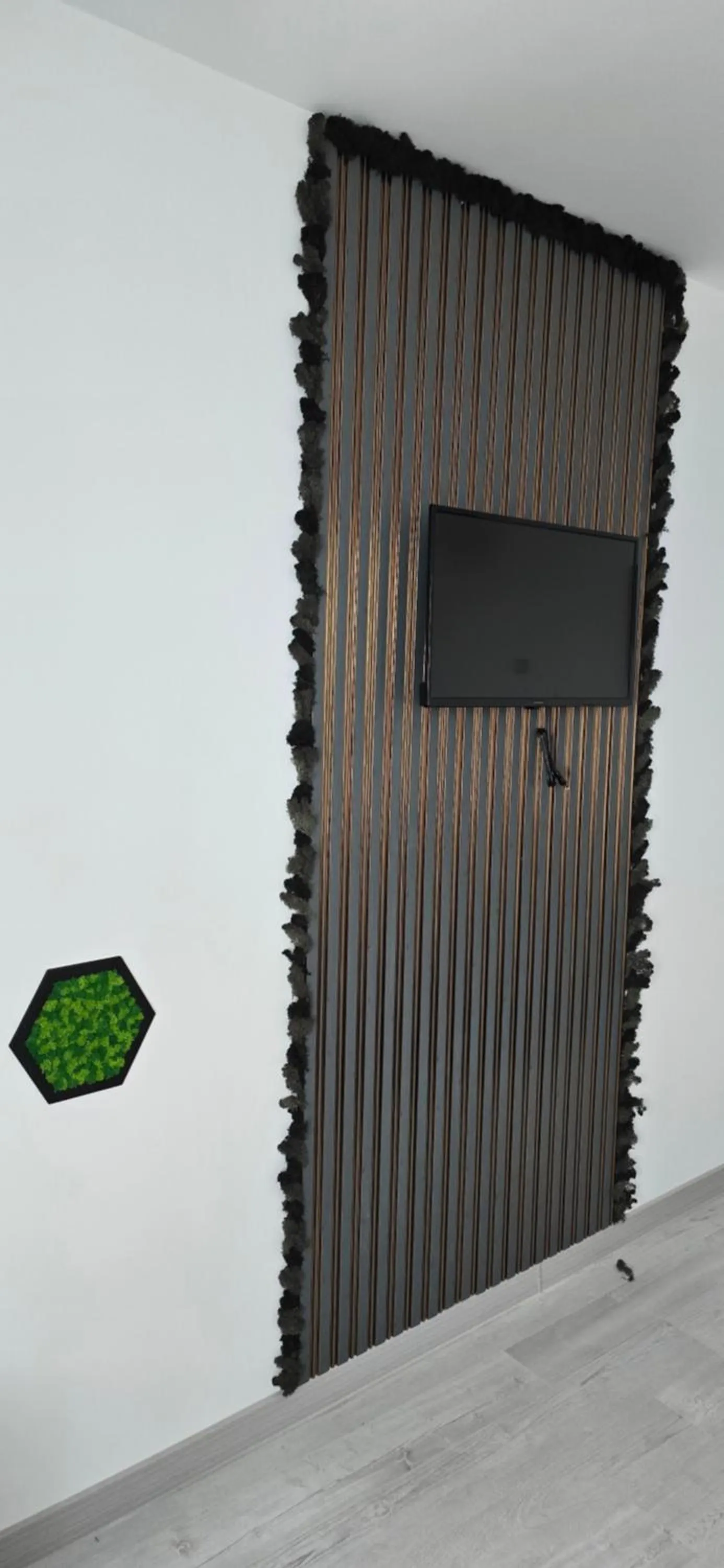 Communal lounge/ TV room in Camera de Inchiriat in Rin Grand Hotel