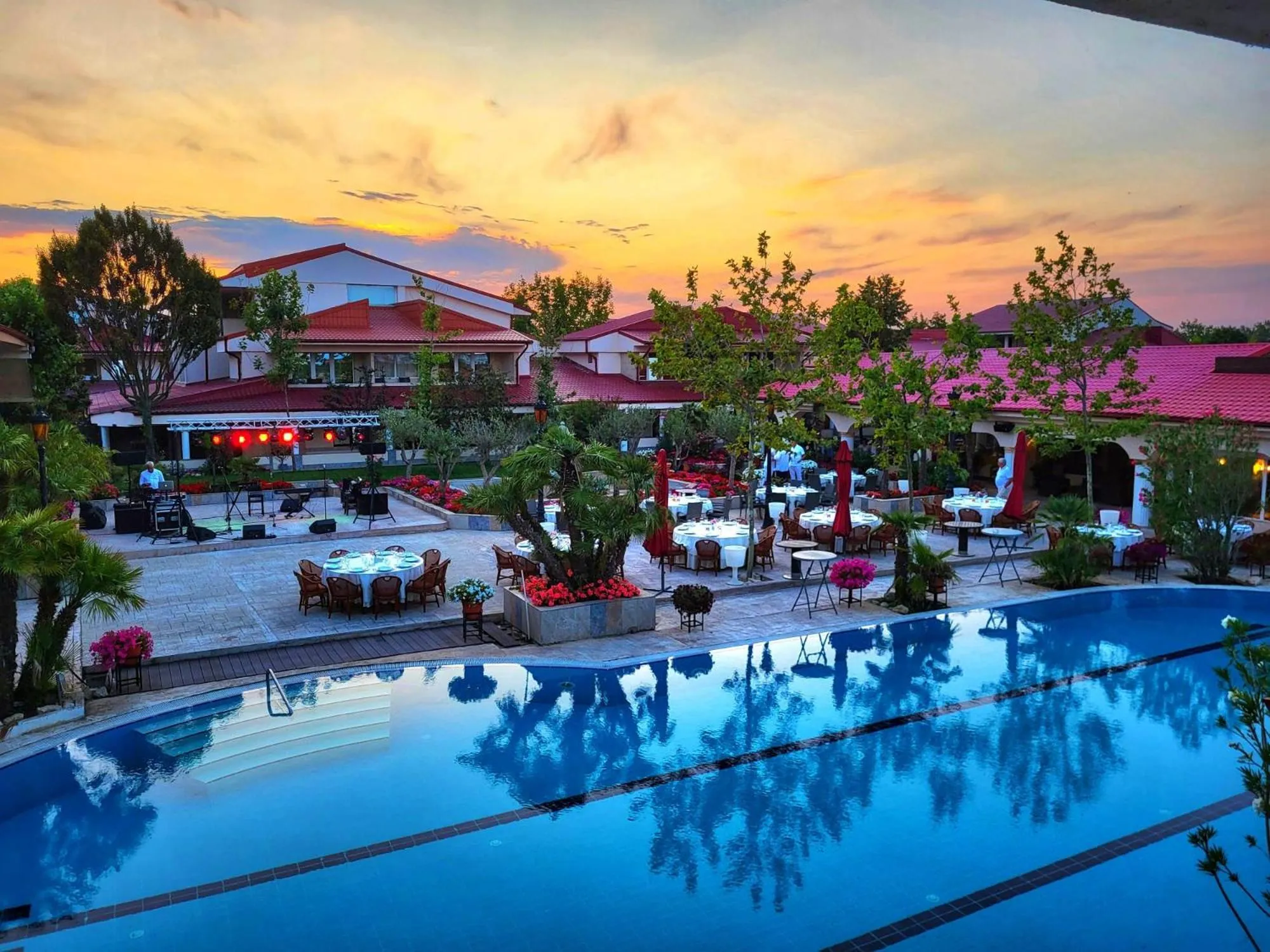 Vox Maris Grand Resort