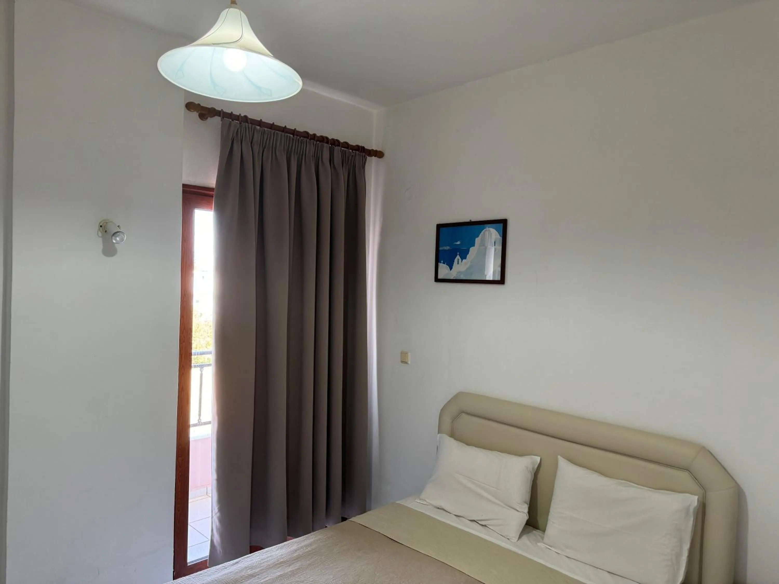 Bed in Zac & Georgio Studios