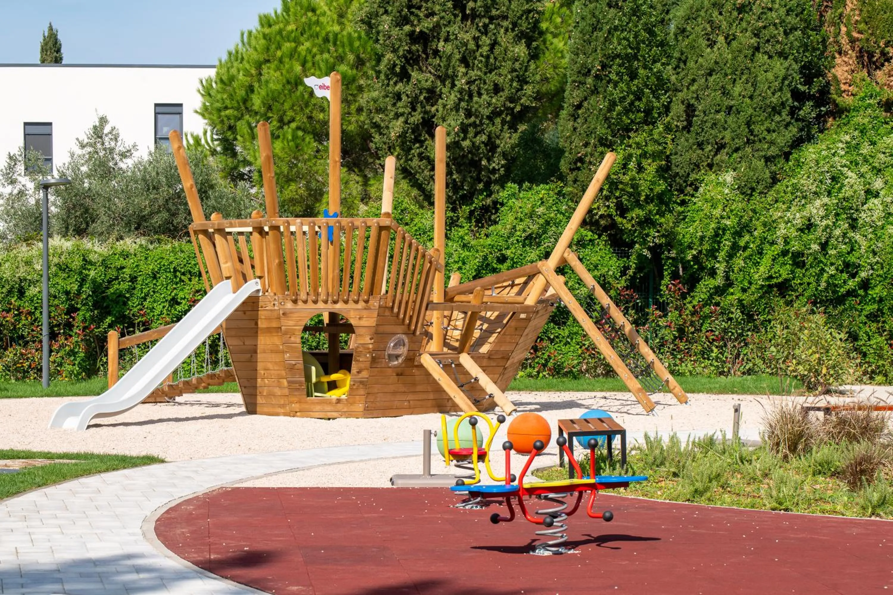 Children play ground in Molum Hotel & Residences