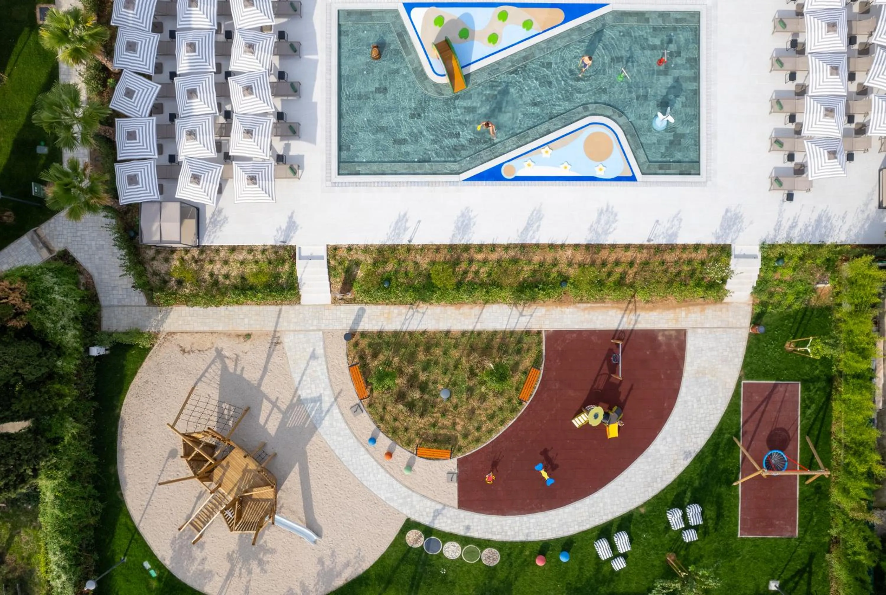 Children play ground in Molum Hotel & Residences