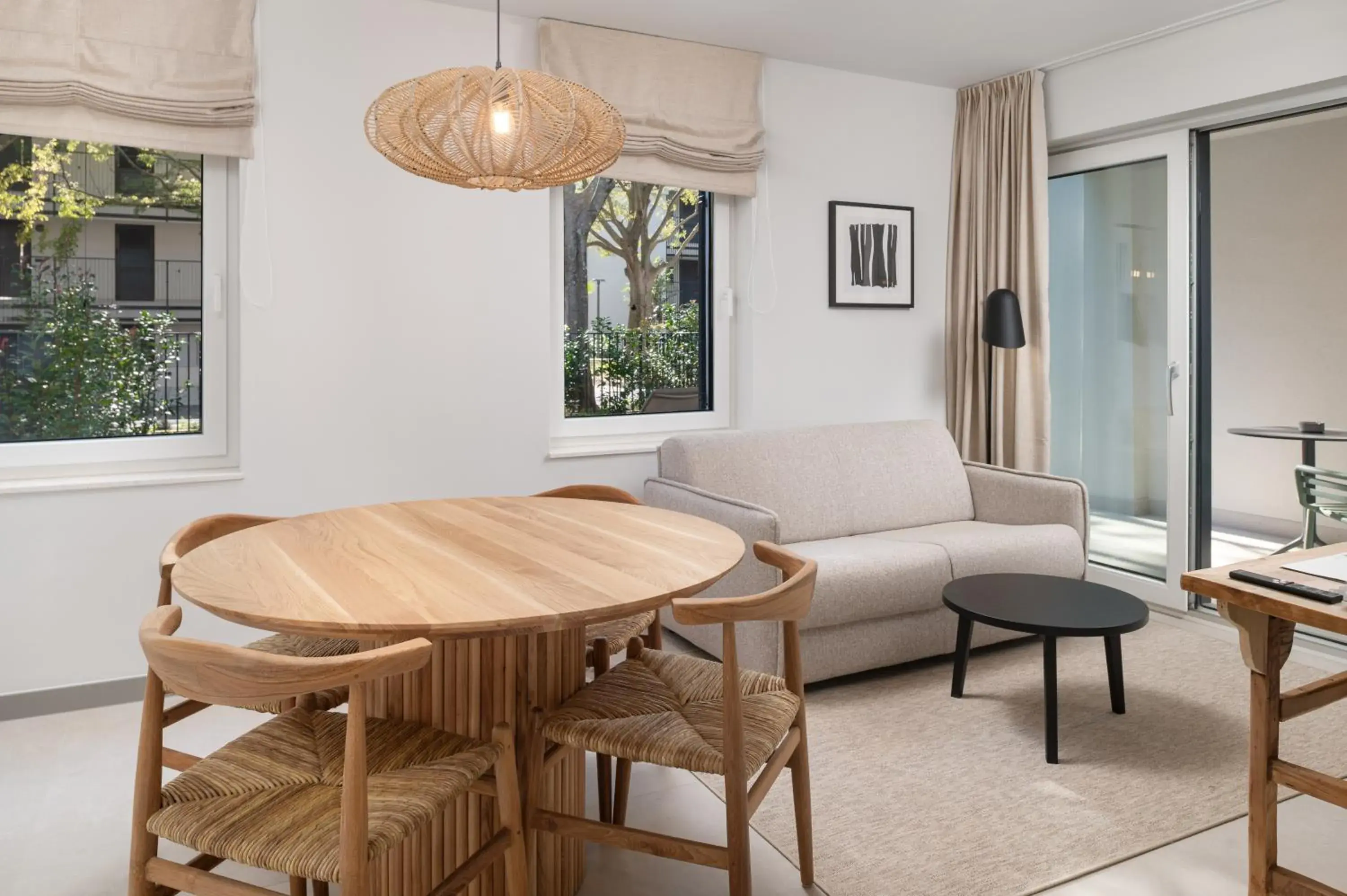 One-Bedroom Apartment with Garden in Molum Hotel & Residences One-Bedroom Apartment with Garden in Molum Hotel & Residences