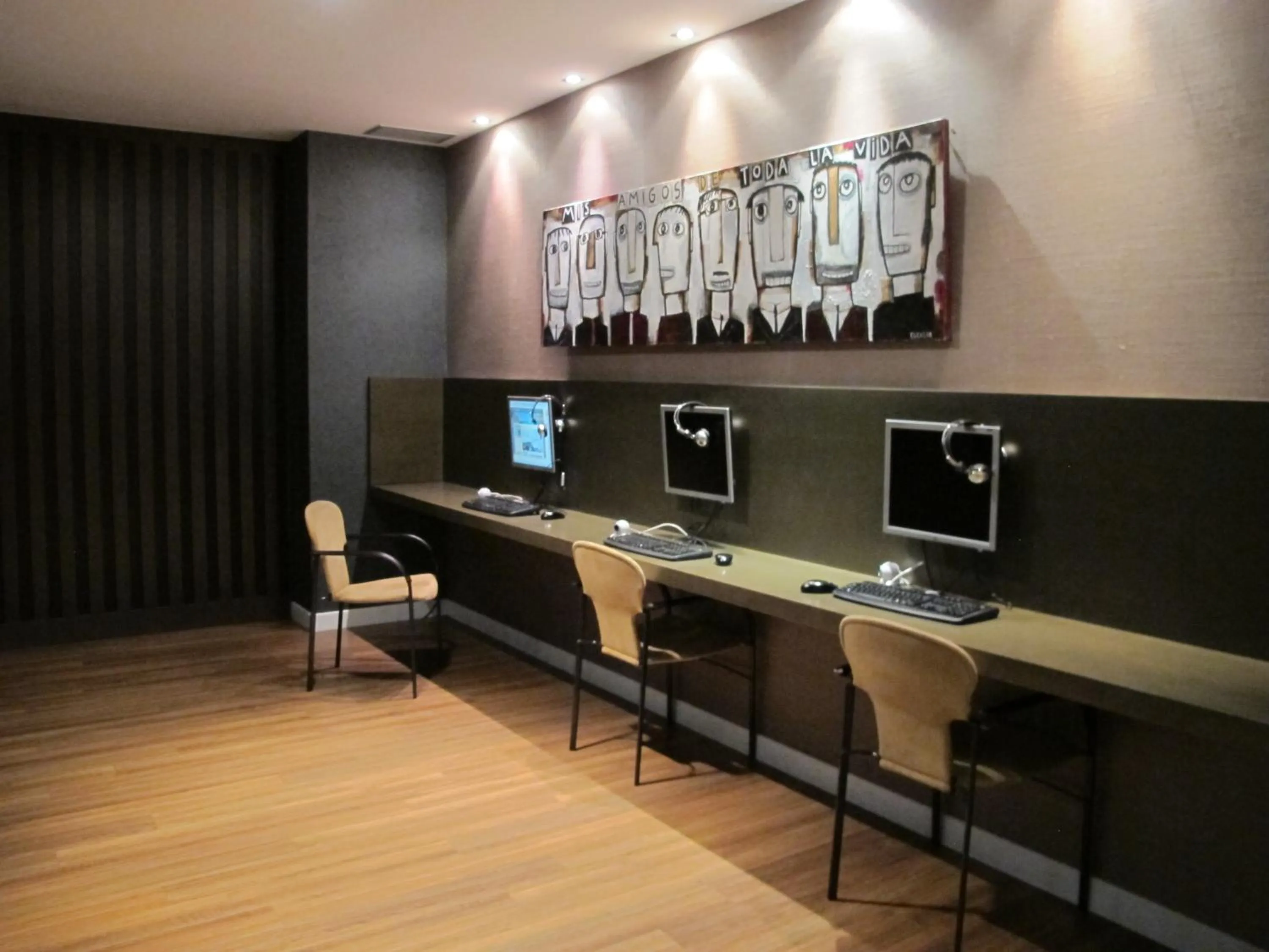 Communal lounge/ TV room in HG La Molina