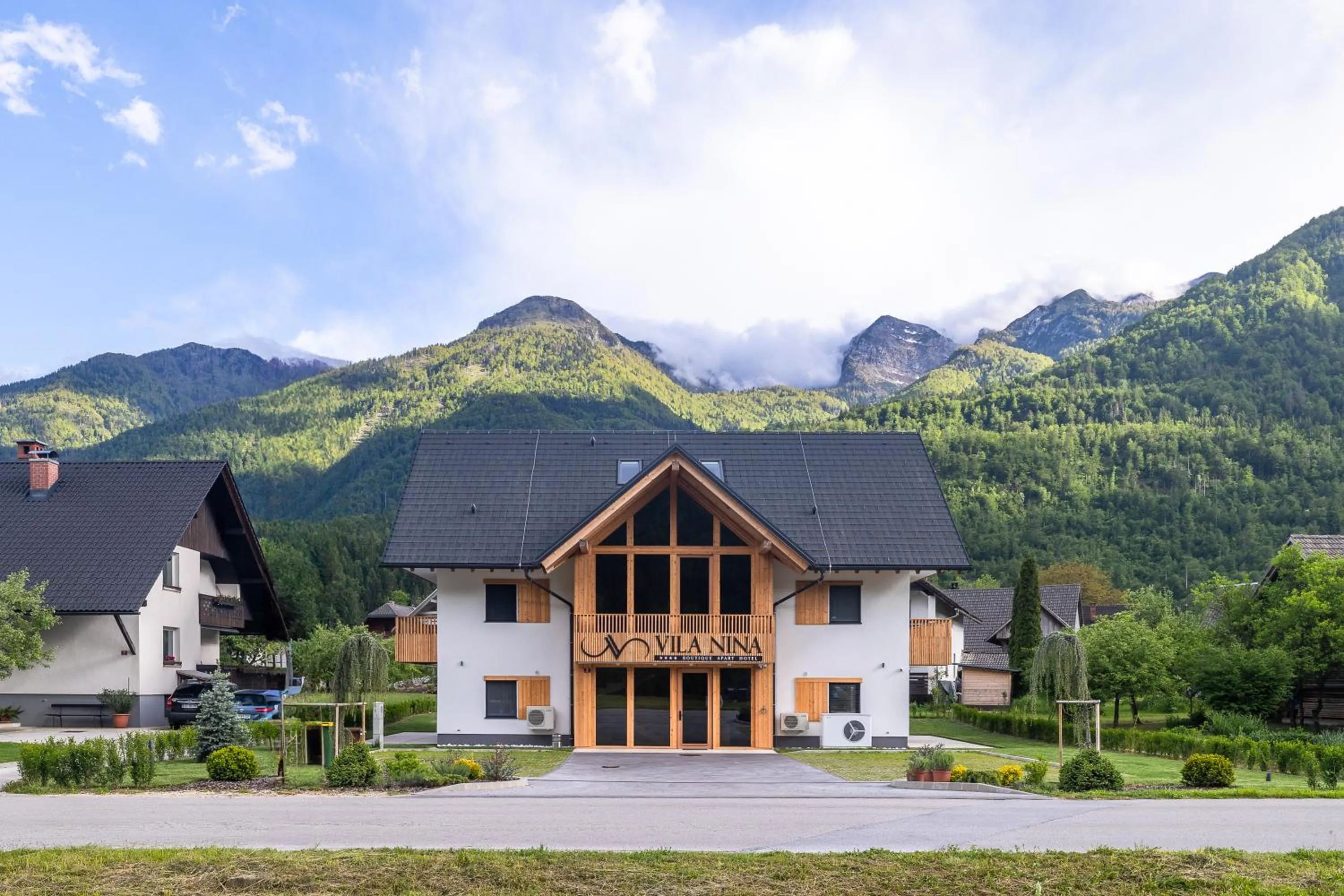 Property building in Vila Nina Bohinj