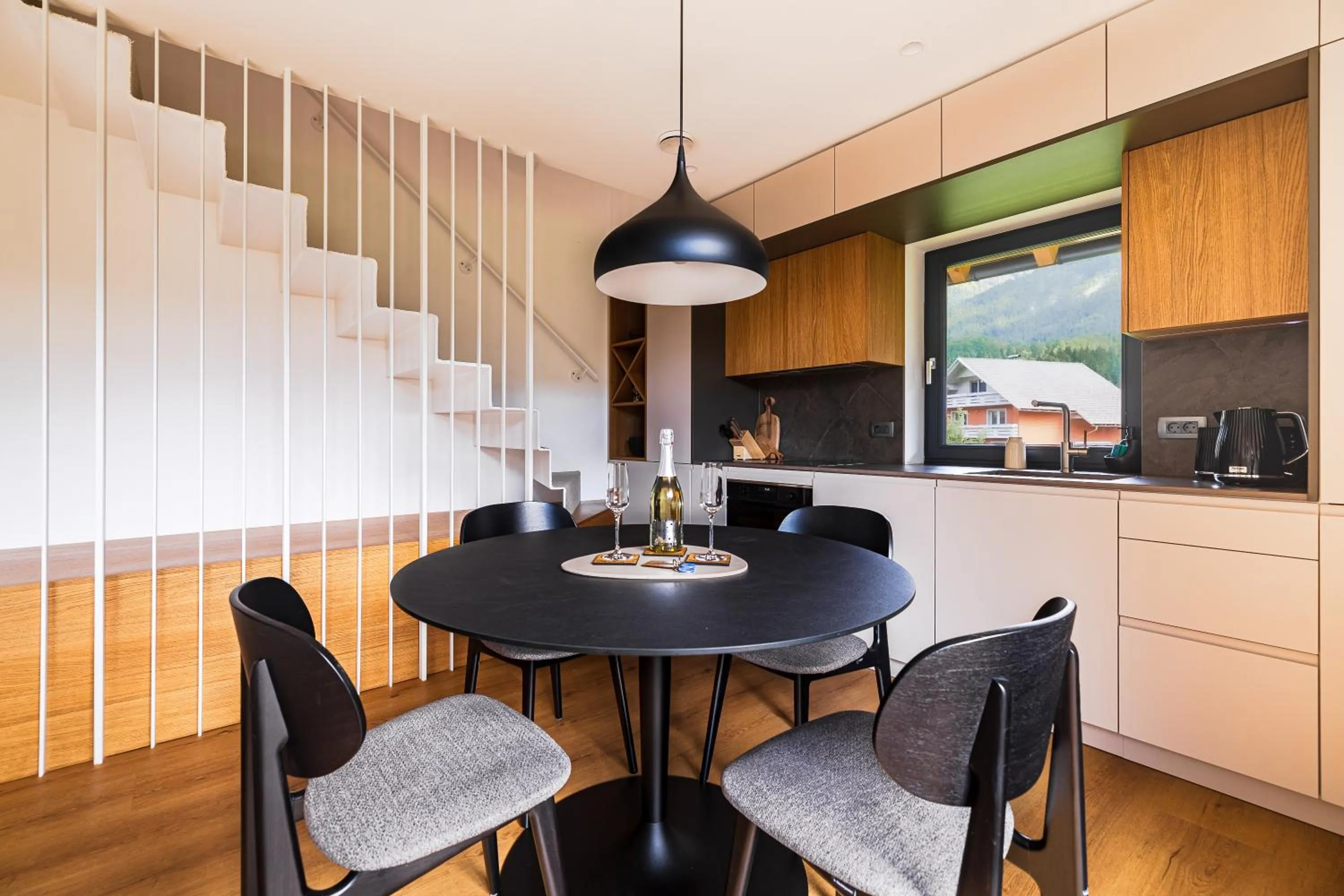 Kitchen or kitchenette in Vila Nina Bohinj