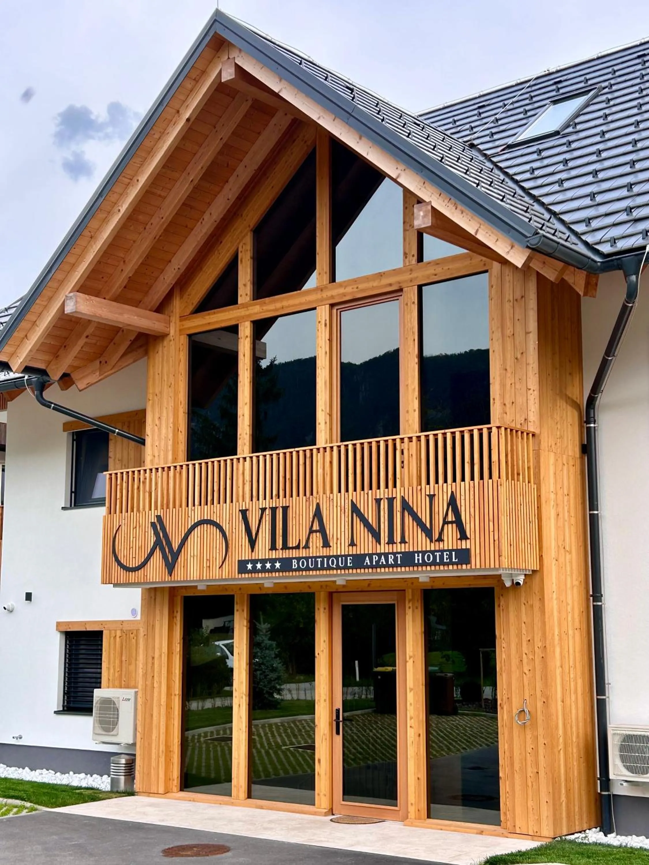 Property building in Vila Nina Bohinj