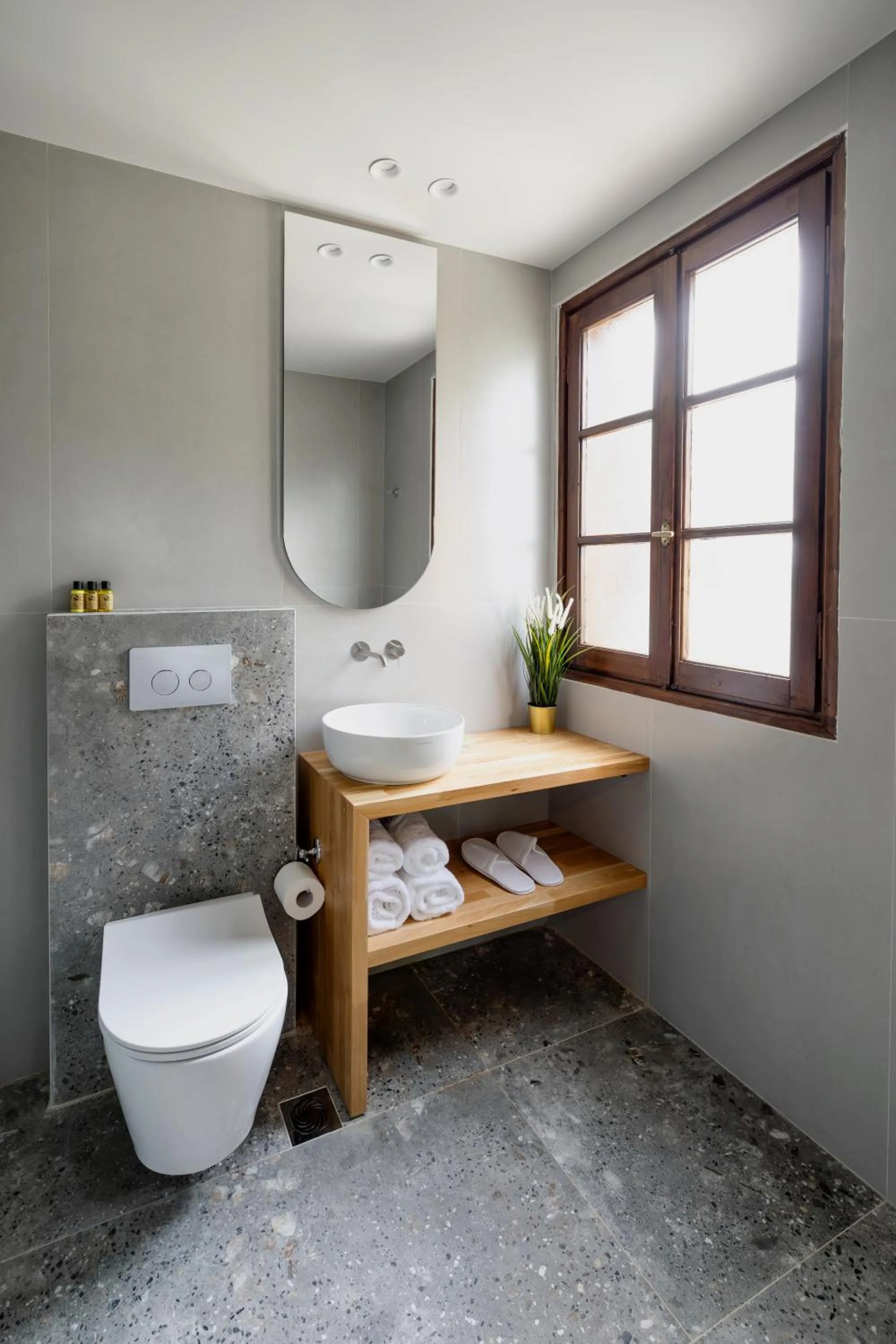 Bathroom in Kenta Mountain Hotel & Gastrobar