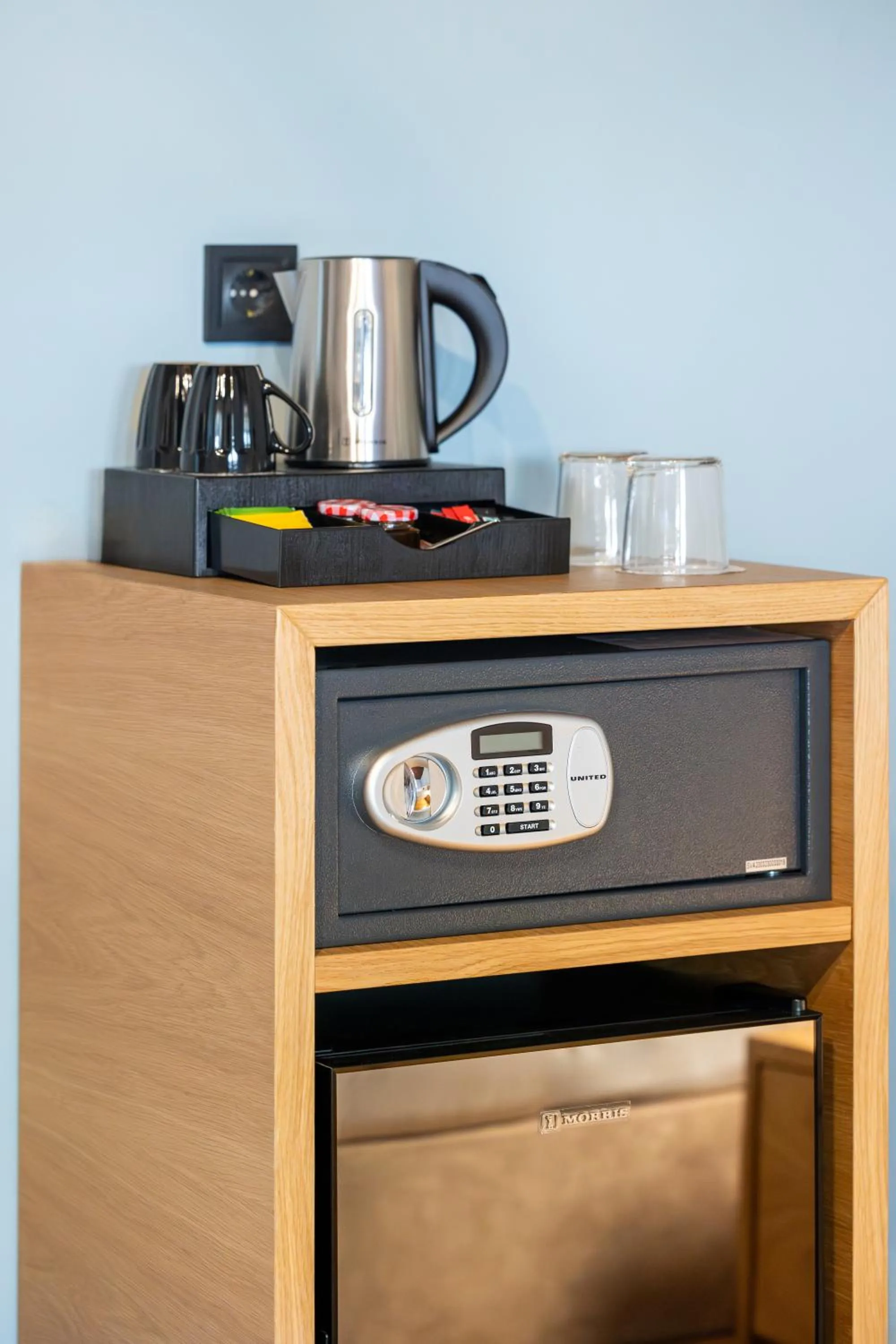 Coffee/tea facilities in Kenta Mountain Hotel & Gastrobar