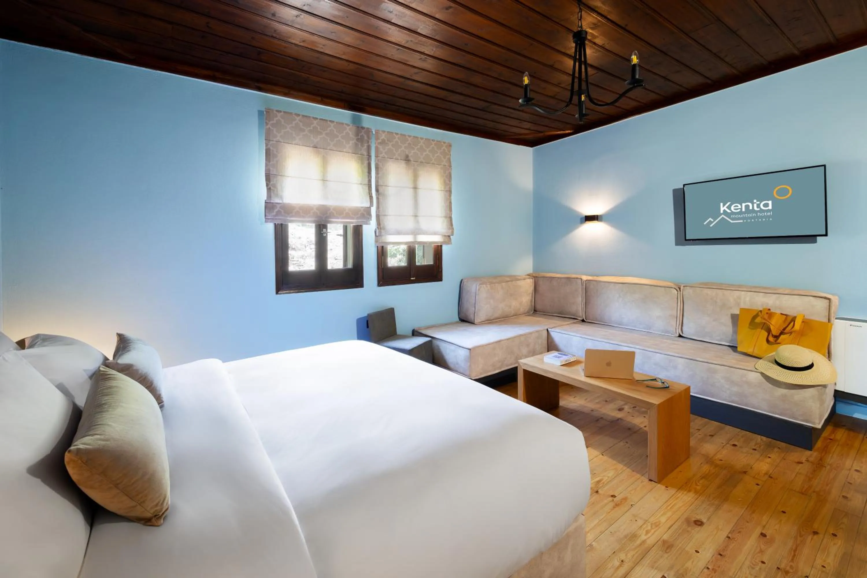 Bedroom, Bed in Kenta Mountain Hotel & Gastrobar